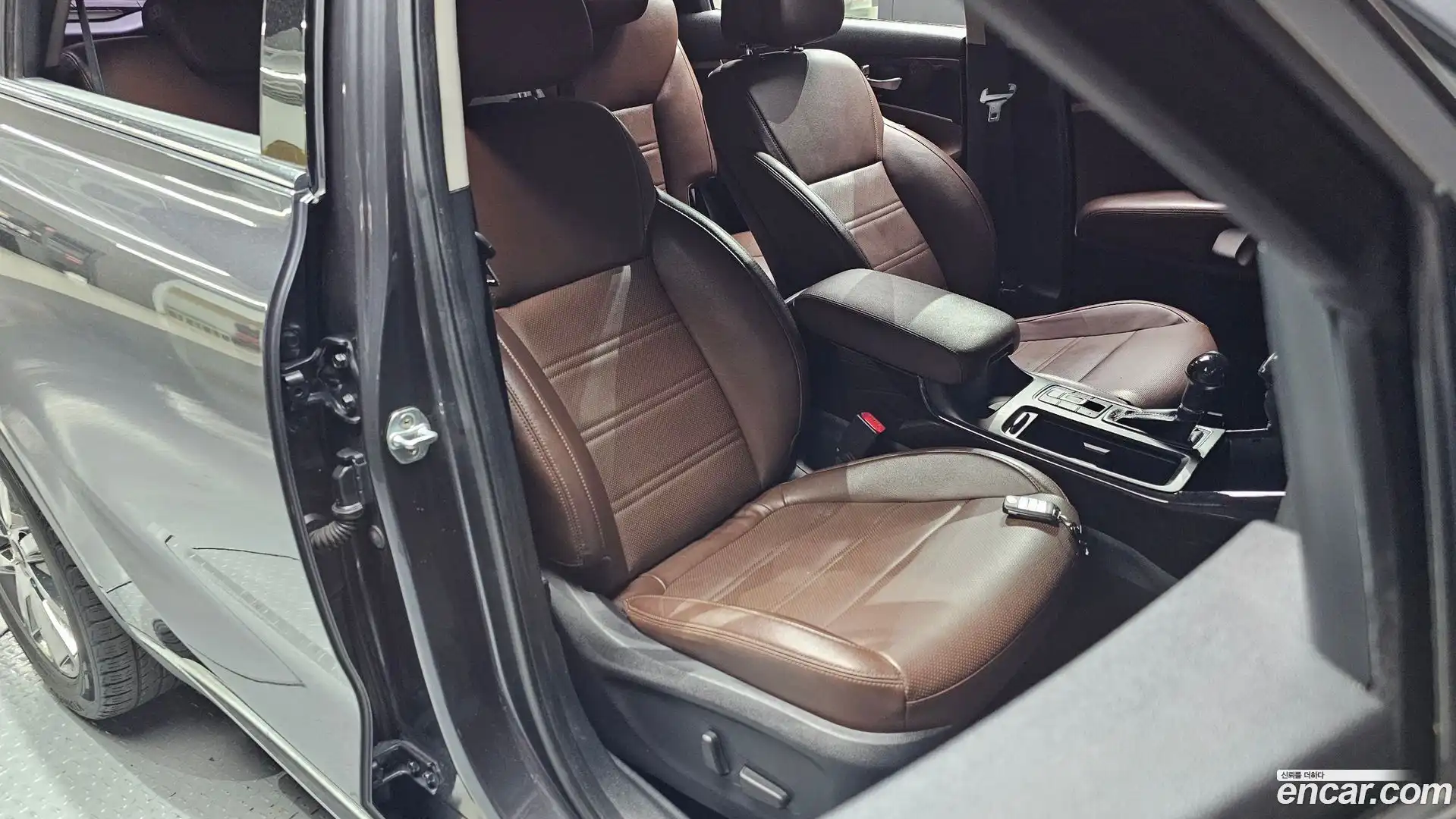 Sorento Kia 2016.3-OPTION-015
