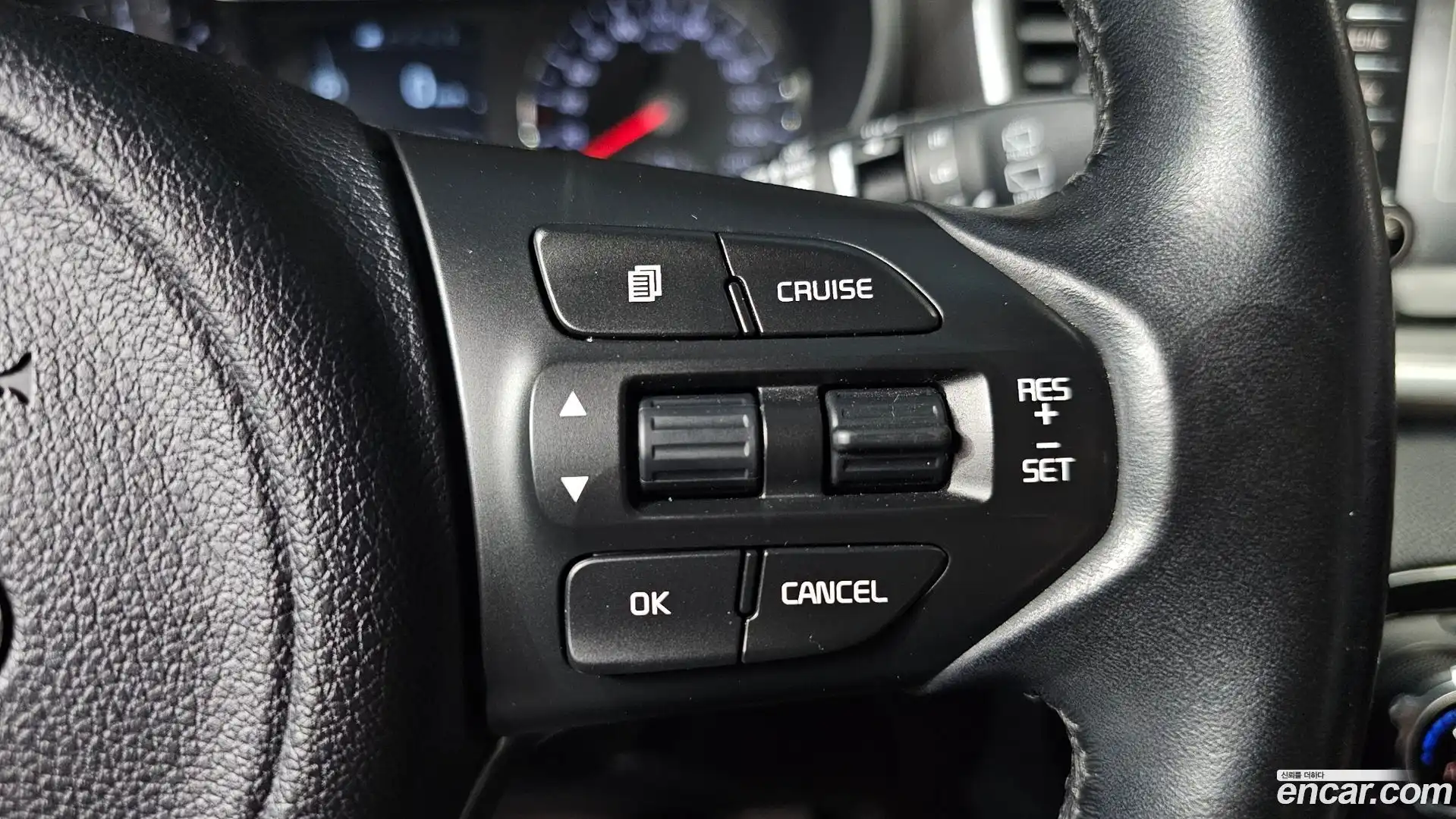 Sorento Kia 2016.3-OPTION-021