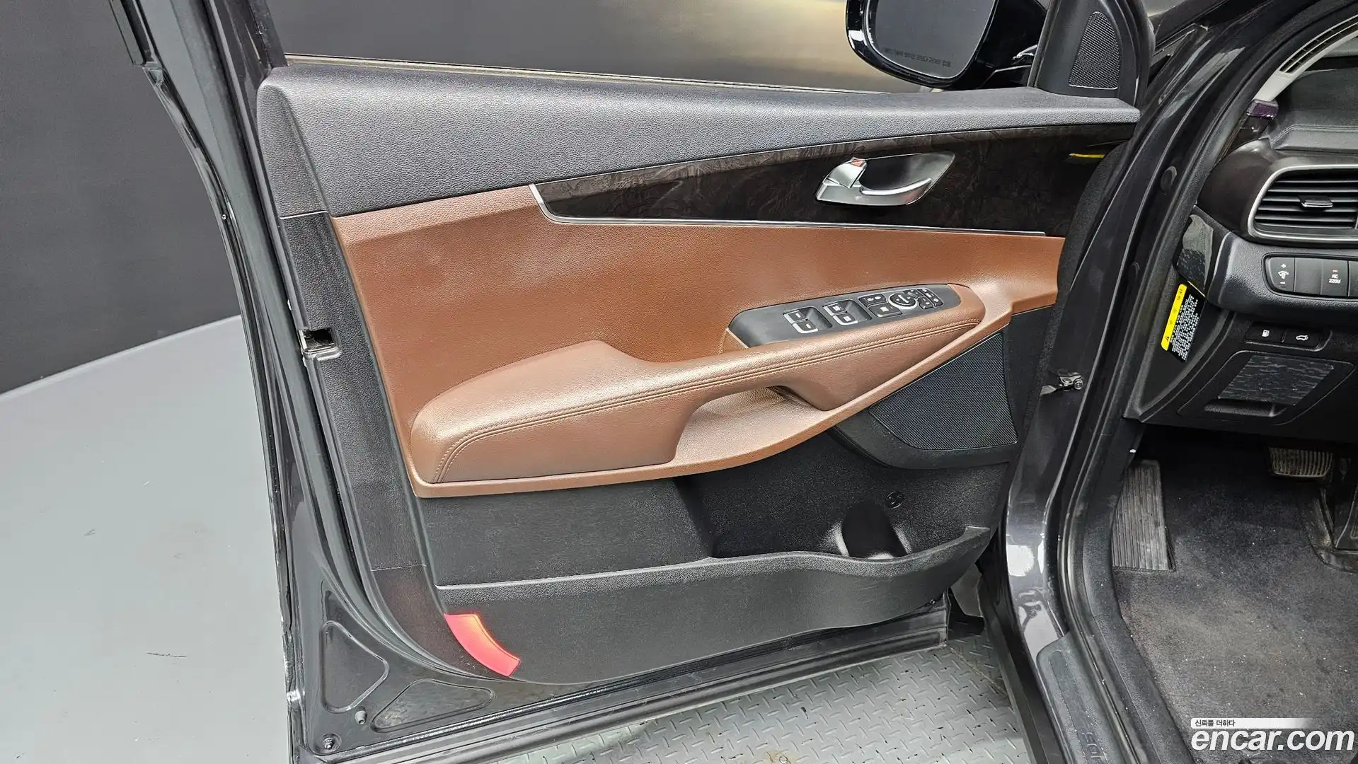 Sorento Kia 2016.3-INNER-034