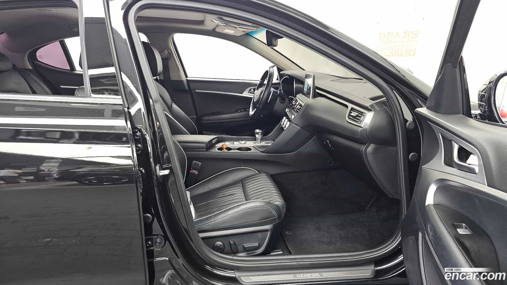 G70 Genesis 2019.0-OPTION-015
