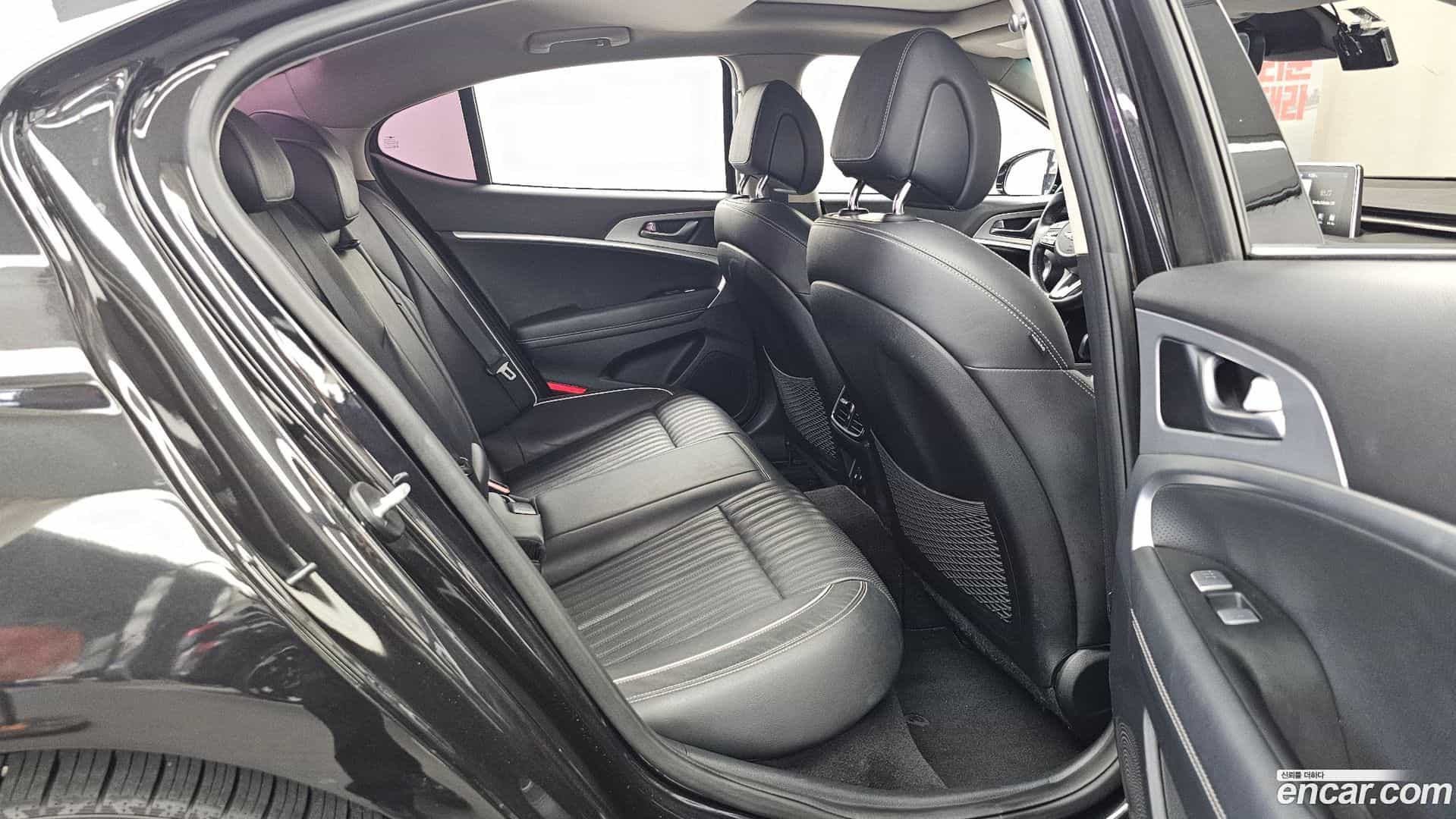 G70 Genesis 2019.0-OPTION-016