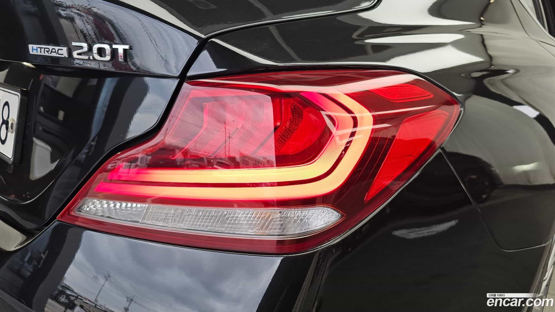 G70 Genesis 2019.0-OUTER-033