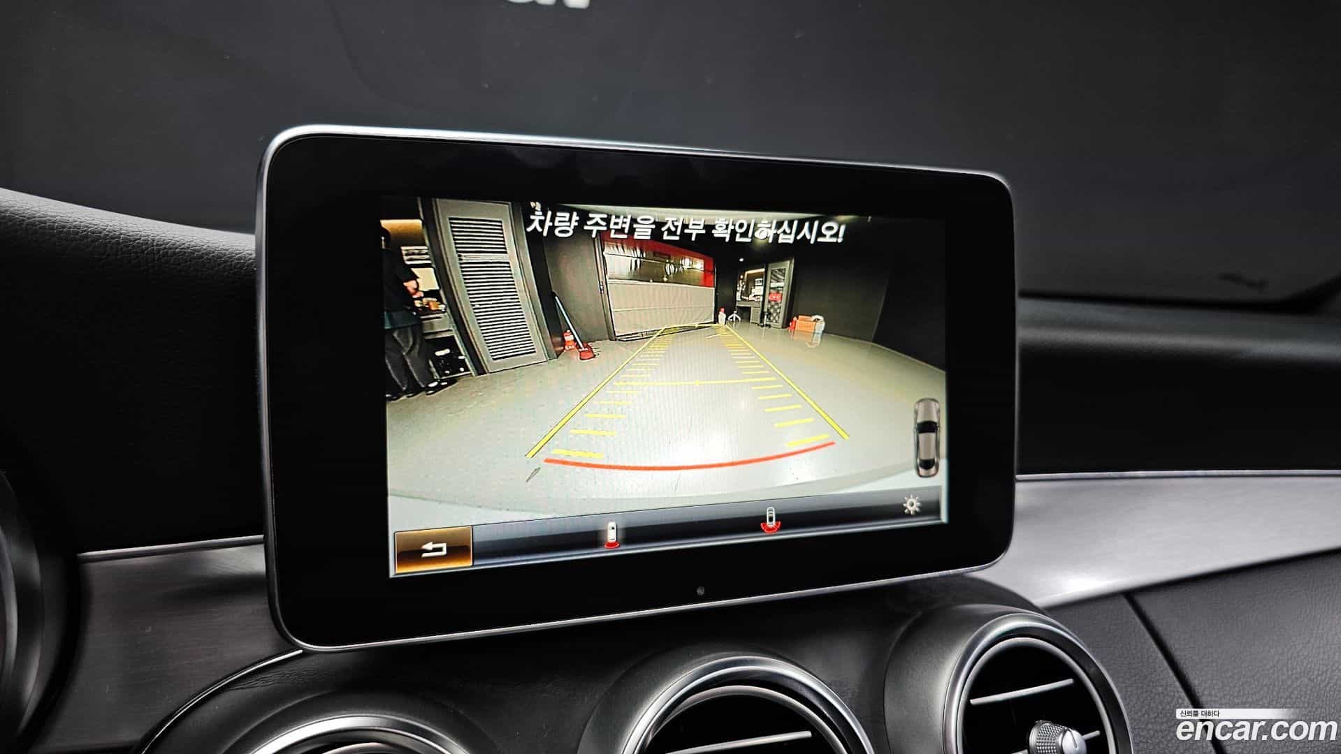 C-Class Mercedes-Benz 2016.4-OPTION-018