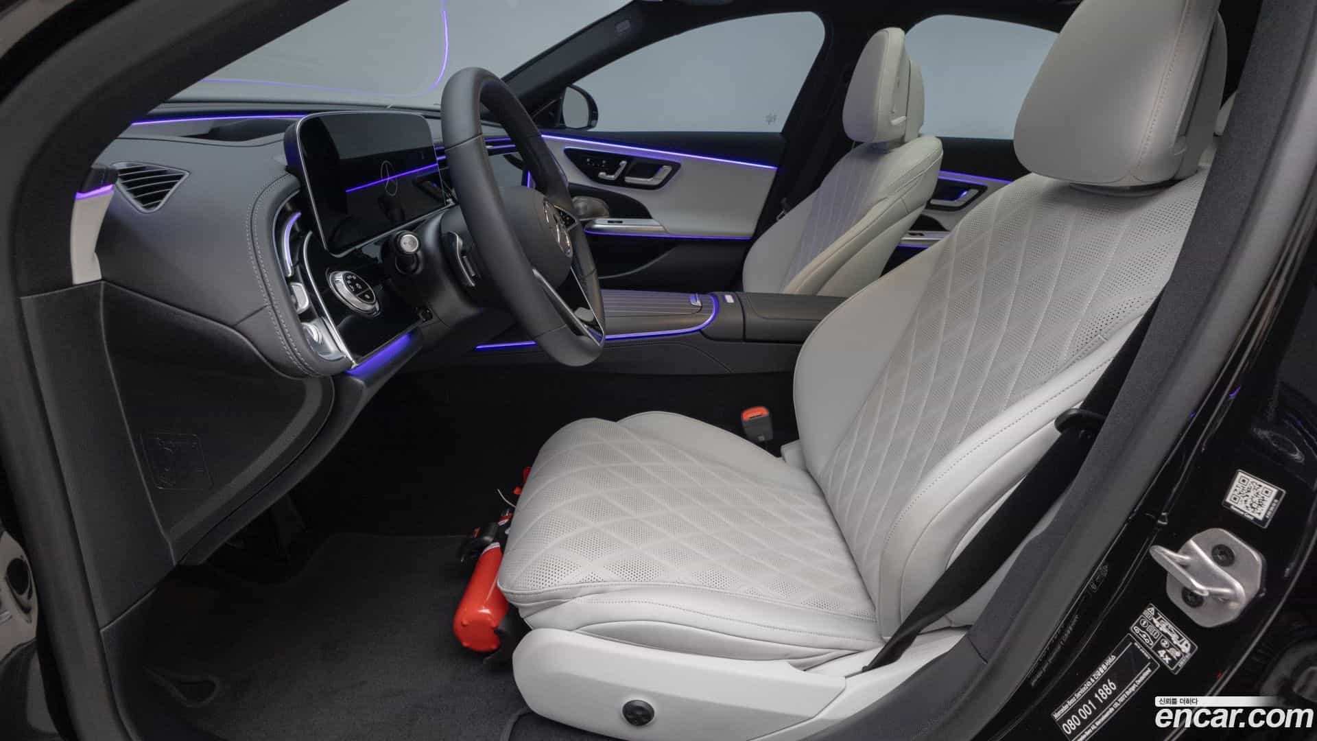 E-Class Mercedes-Benz 2025.7-INNER-010