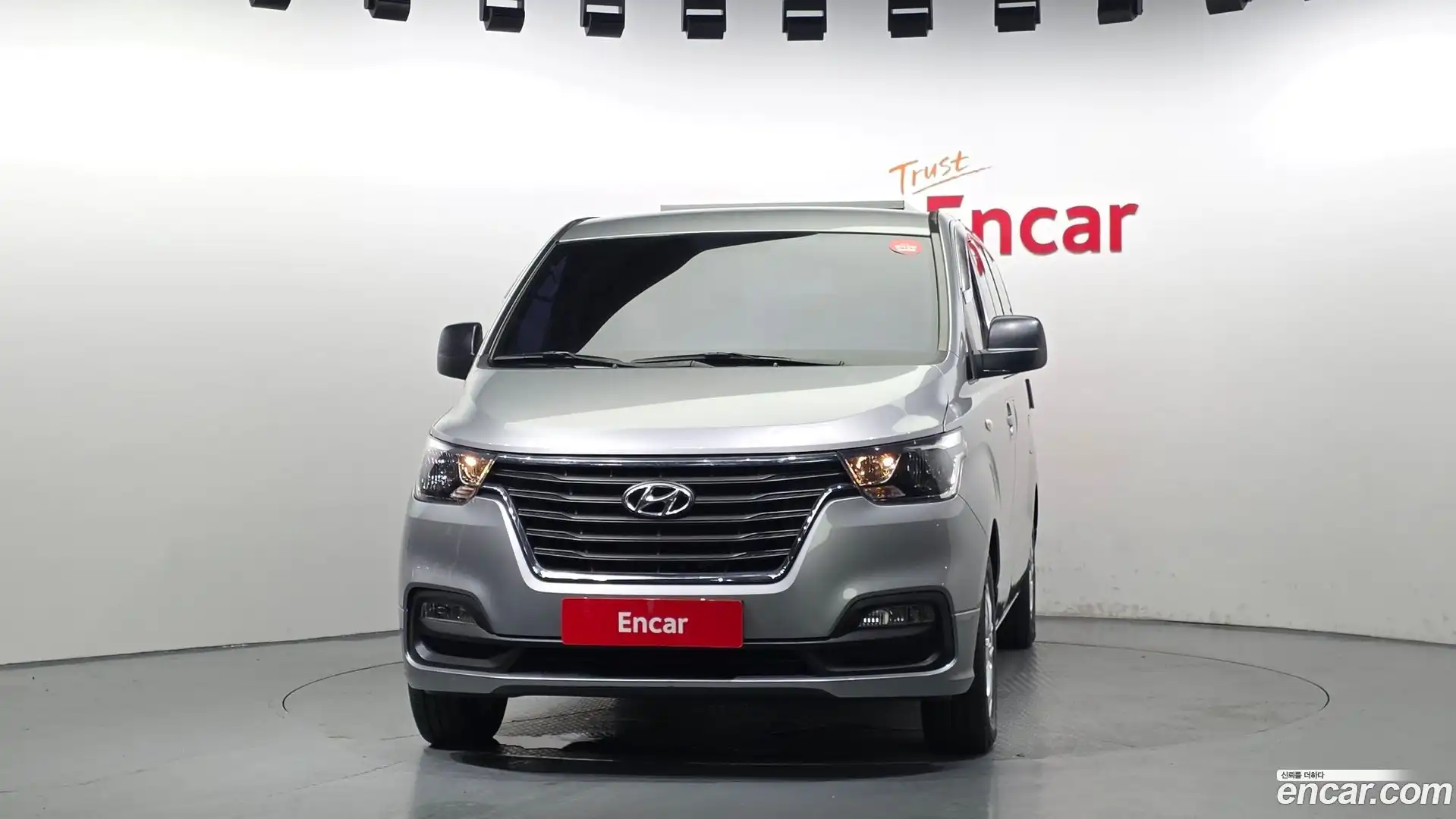 Starex Hyundai 2018.0-OUTER-003