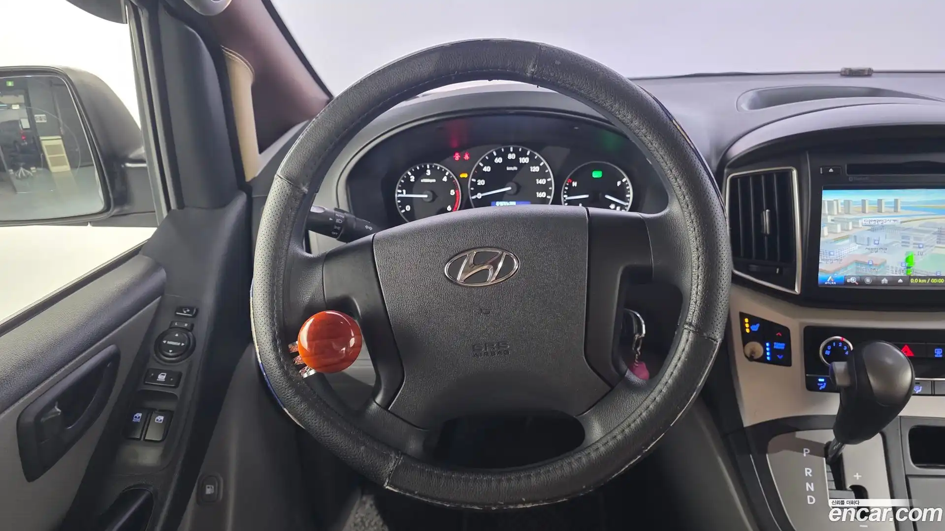 Starex Hyundai 2018.0-OPTION-017