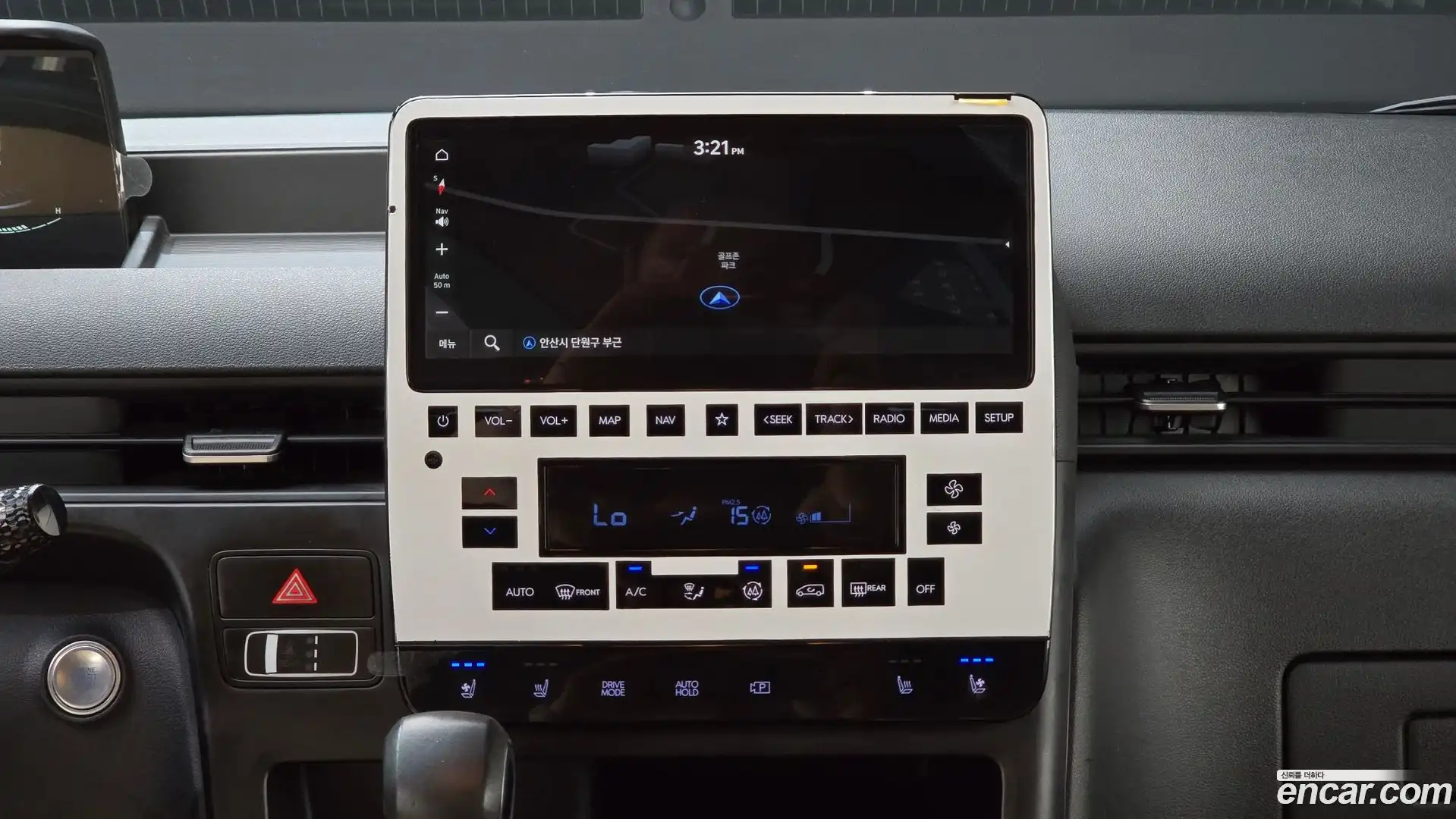 Staria Hyundai 2023.5-OPTION-024