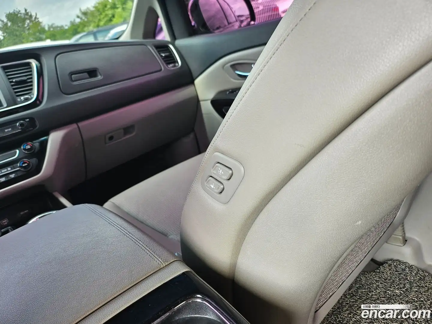 Canival Kia 2018.7-OPTION-016