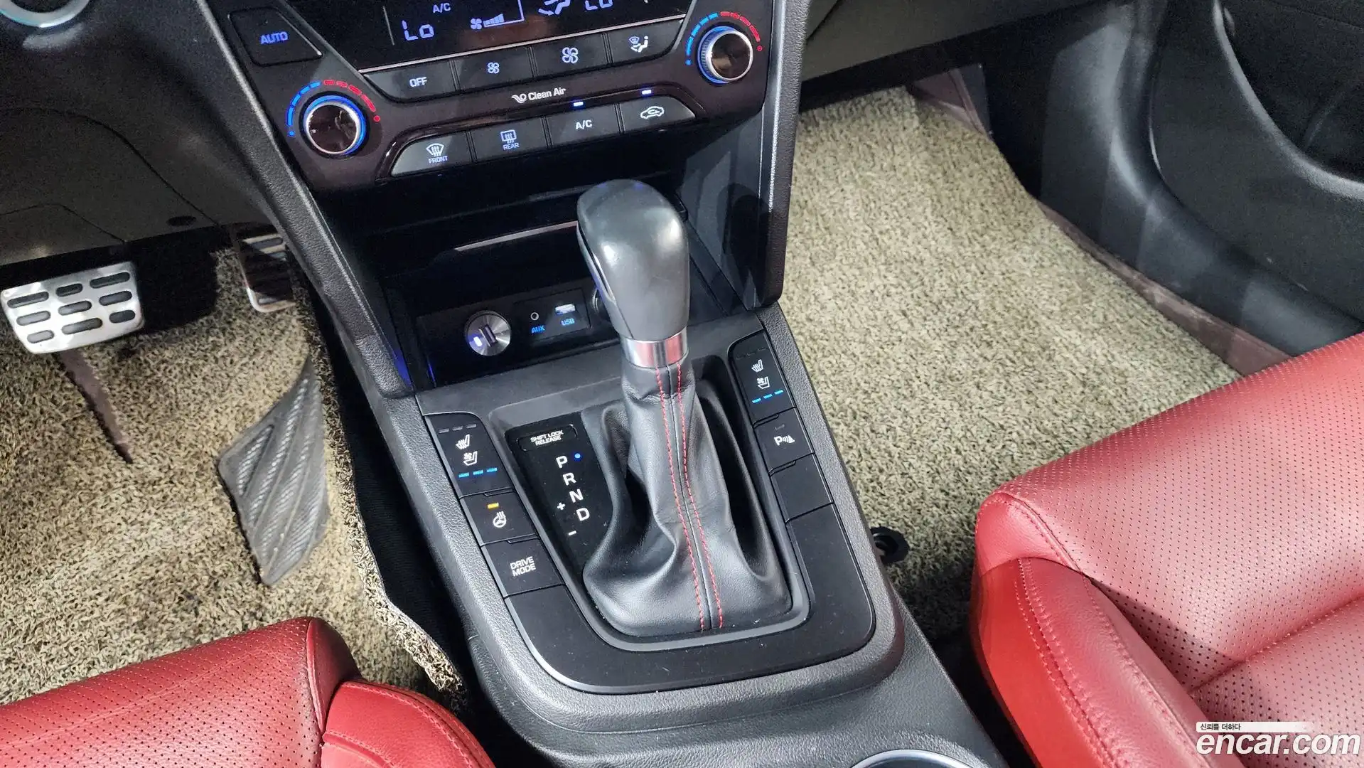 AVANTE Hyundai 2017.6-INNER-009