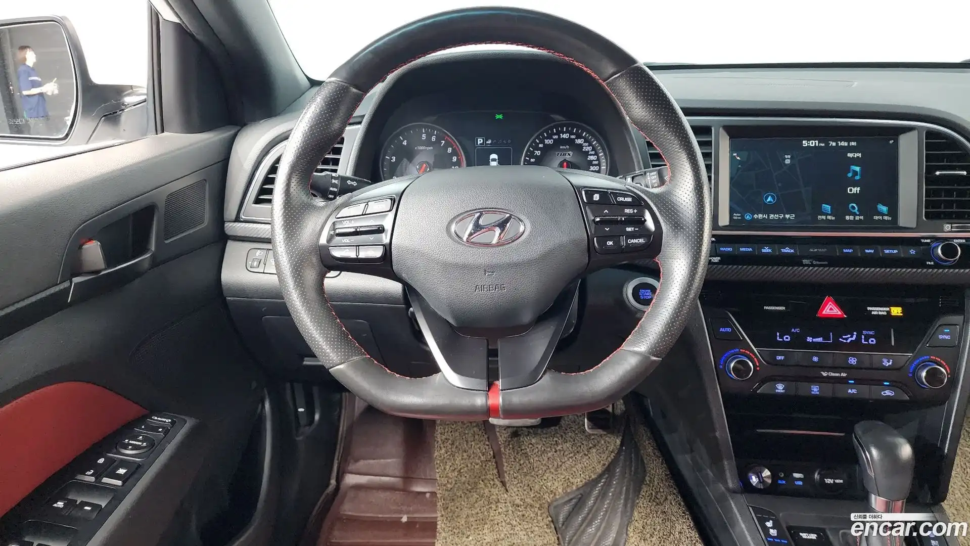 AVANTE Hyundai 2017.6-OPTION-017