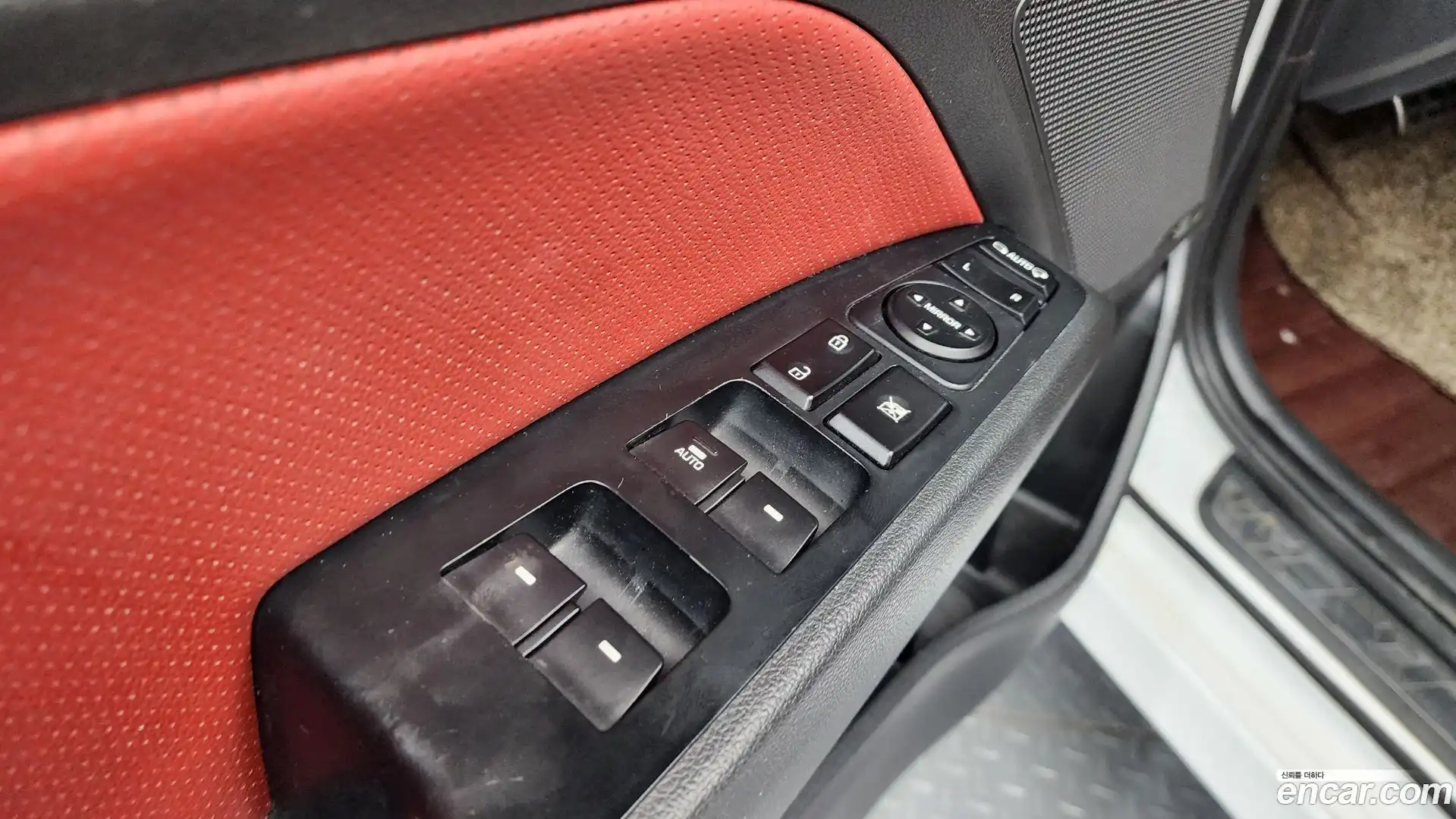 AVANTE Hyundai 2017.6-OPTION-043