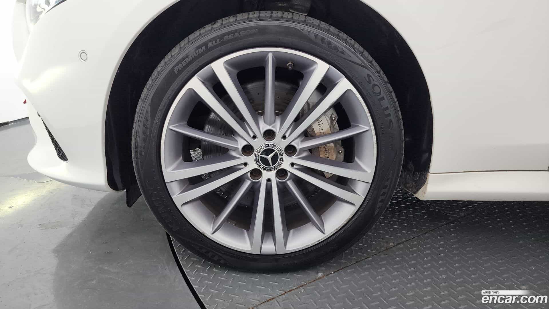 CLS-Class Mercedes-Benz 2019.5-OUTER-005