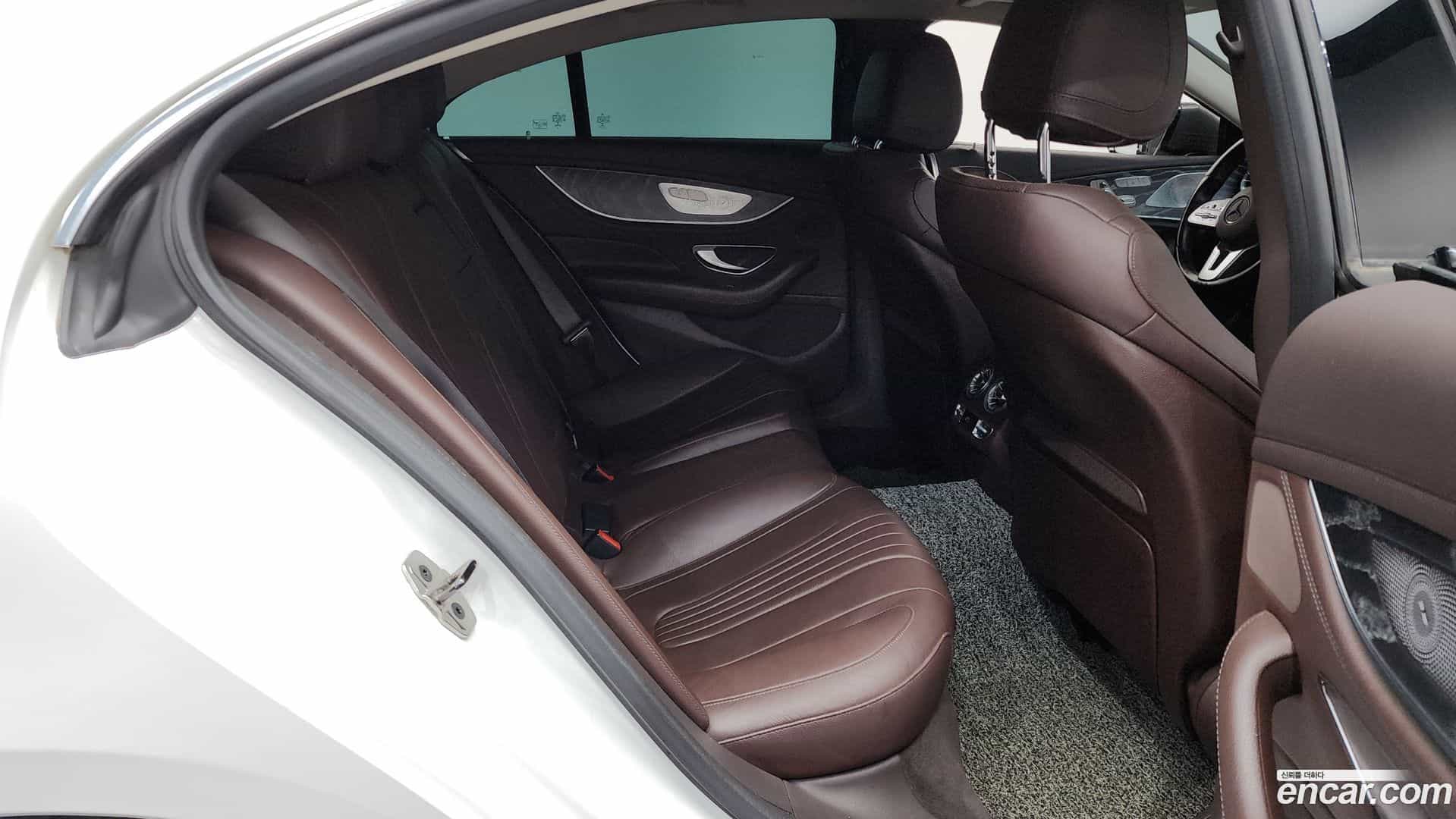 CLS-Class Mercedes-Benz 2019.5-OPTION-015