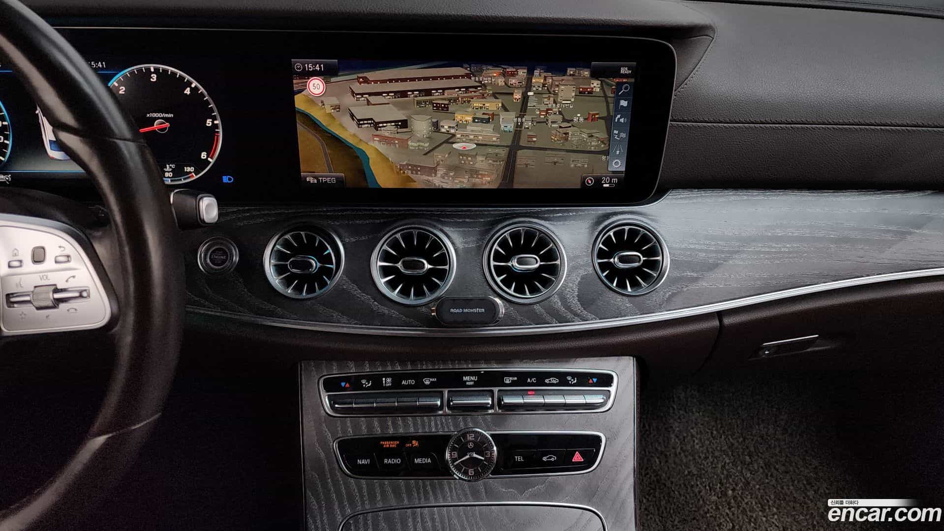 CLS-Class Mercedes-Benz 2019.5-OPTION-016