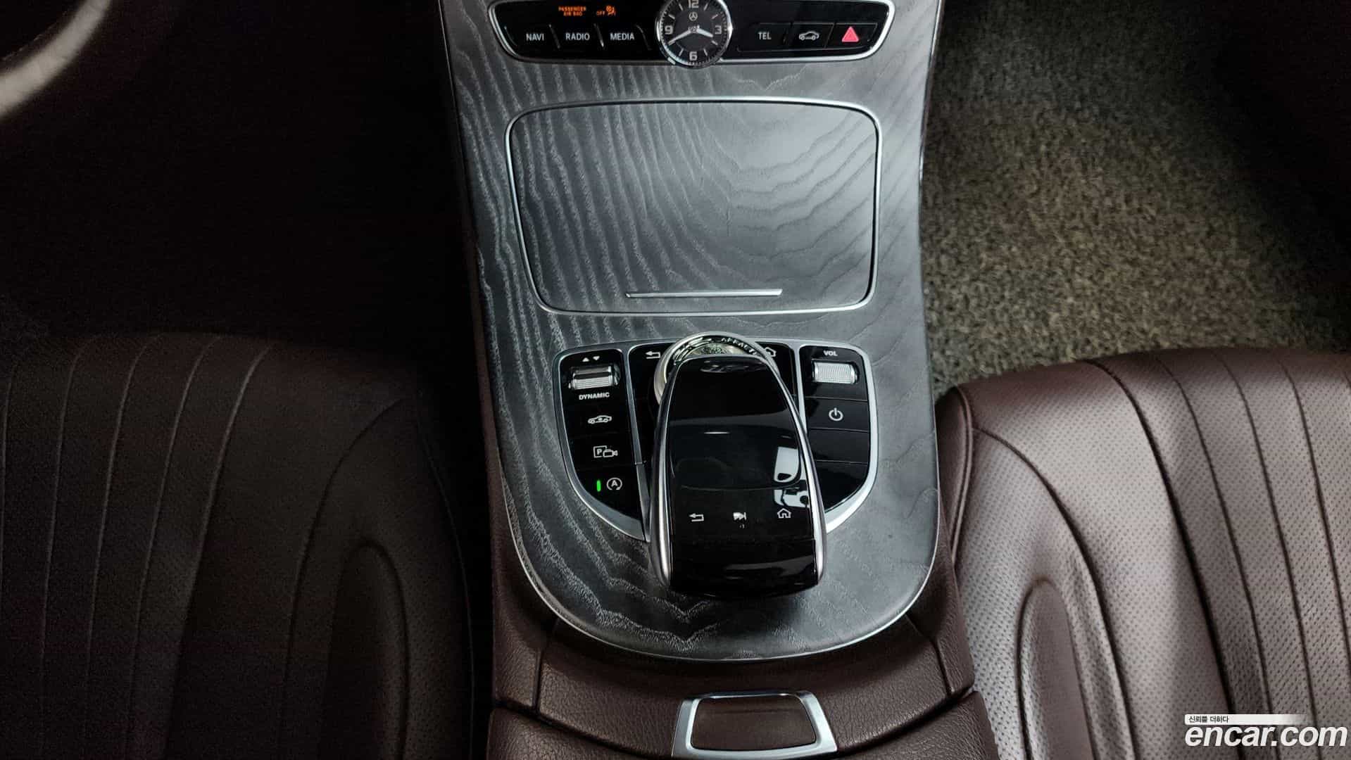 CLS-Class Mercedes-Benz 2019.5-OPTION-024