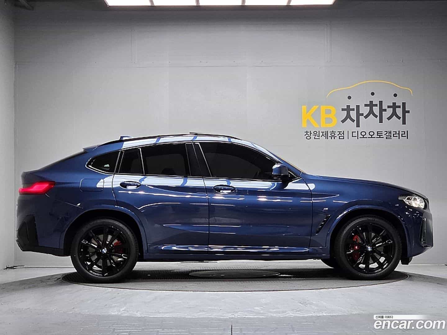 X4 BMW 2025.11-INNER-007