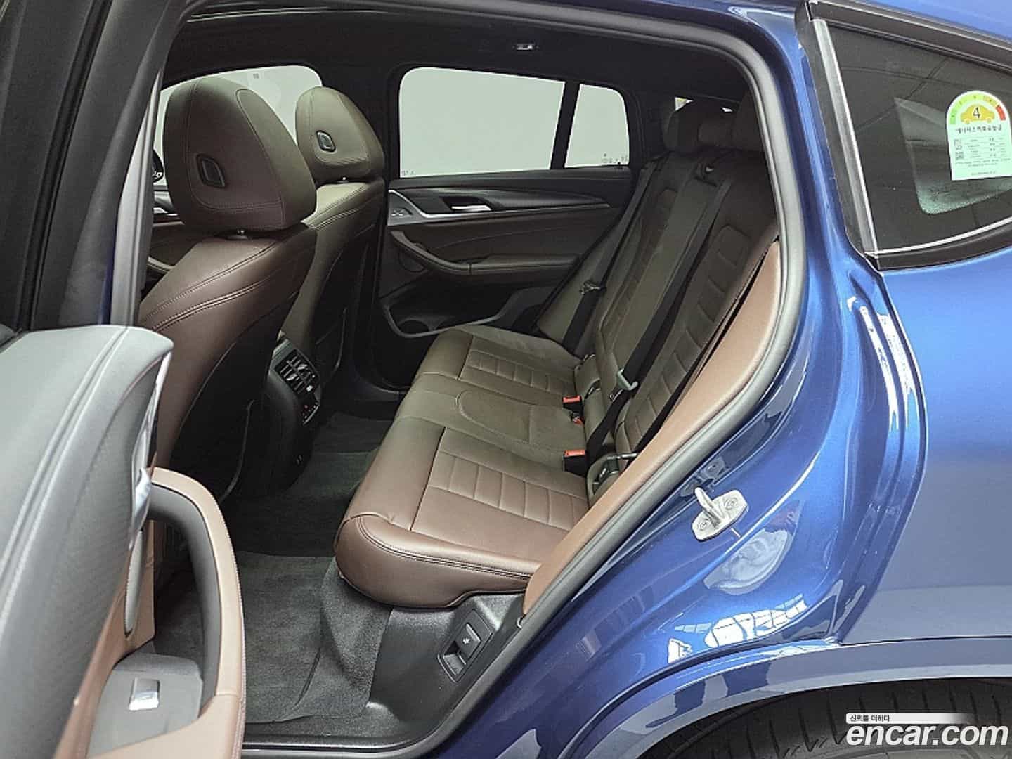 X4 BMW 2025.11-OPTION-018