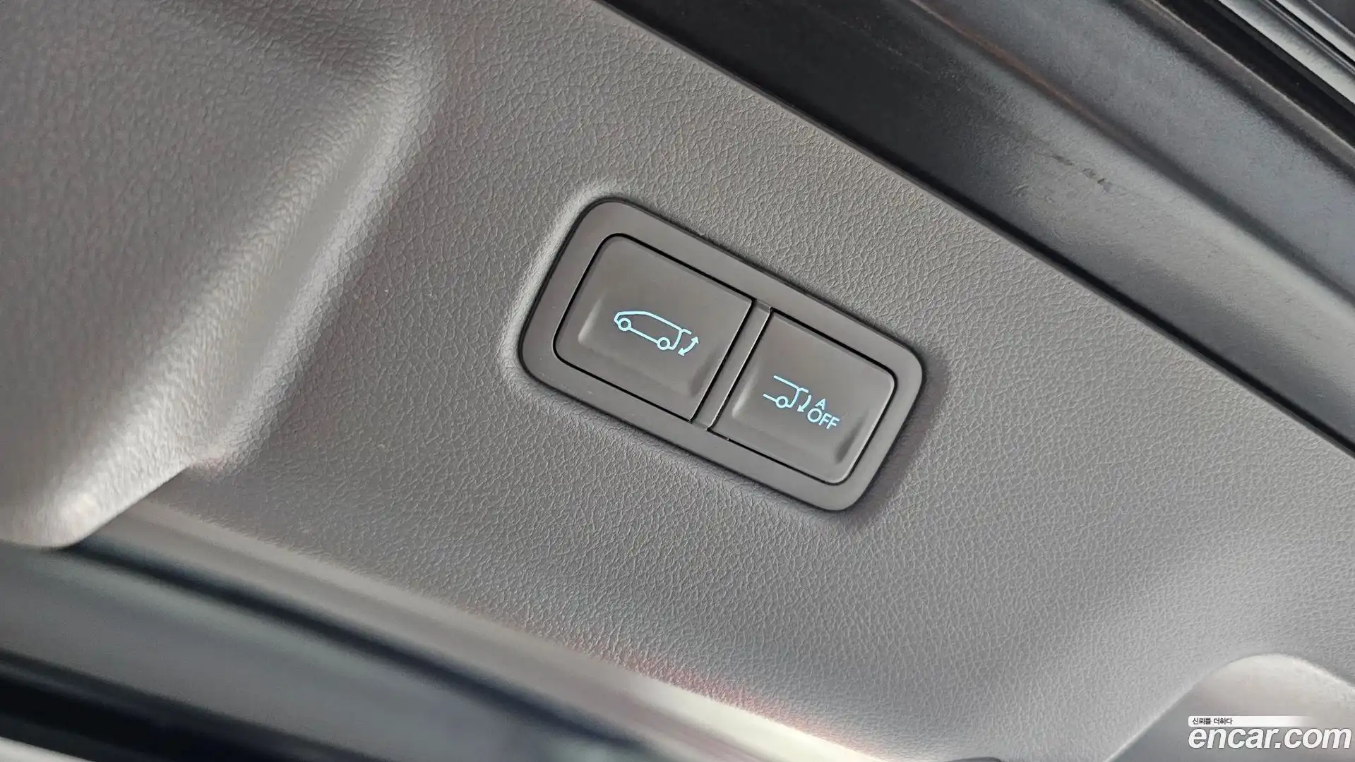 Staria Hyundai 2025.6-OPTION-022