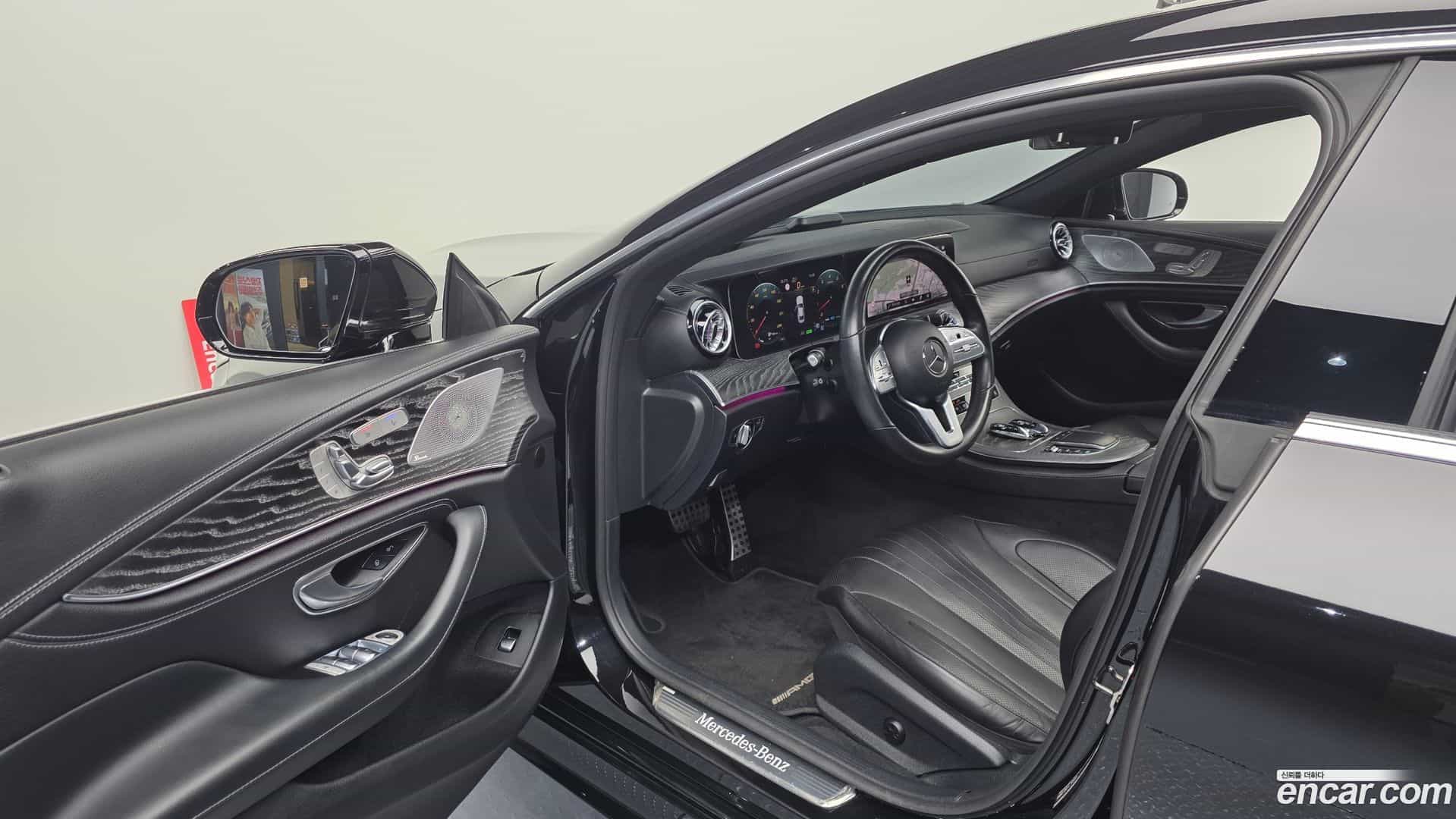 CLS-Class Mercedes-Benz 2021.3-INNER-010