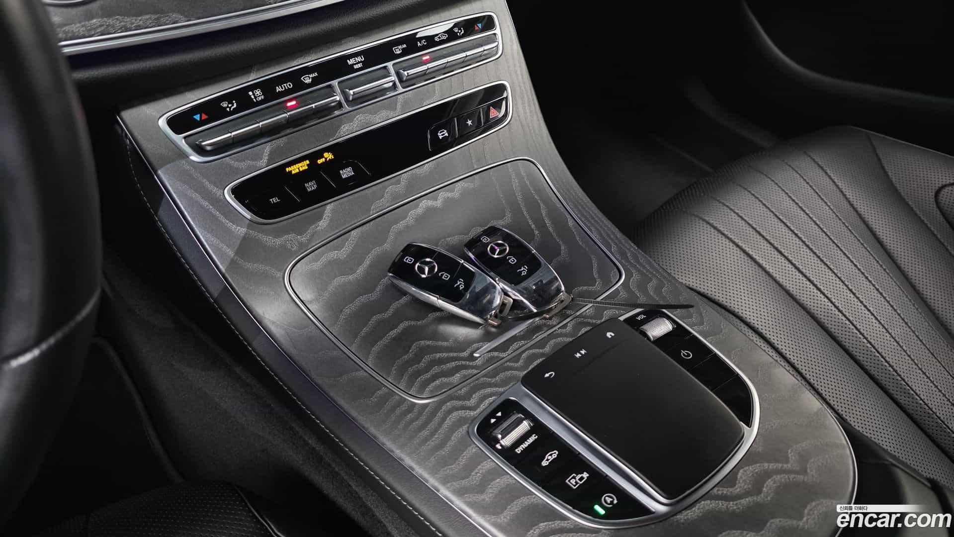 CLS-Class Mercedes-Benz 2021.3-OPTION-040