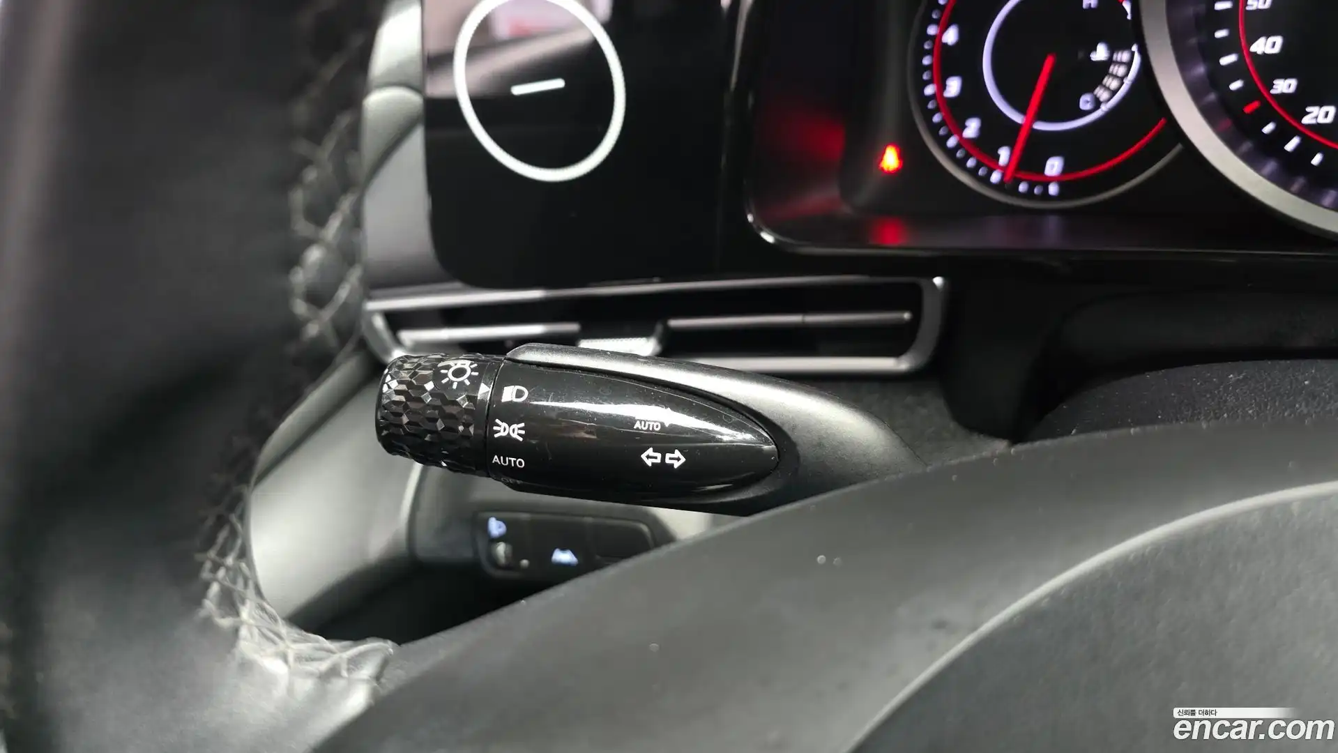 AVANTE Hyundai 2020.5-OPTION-021