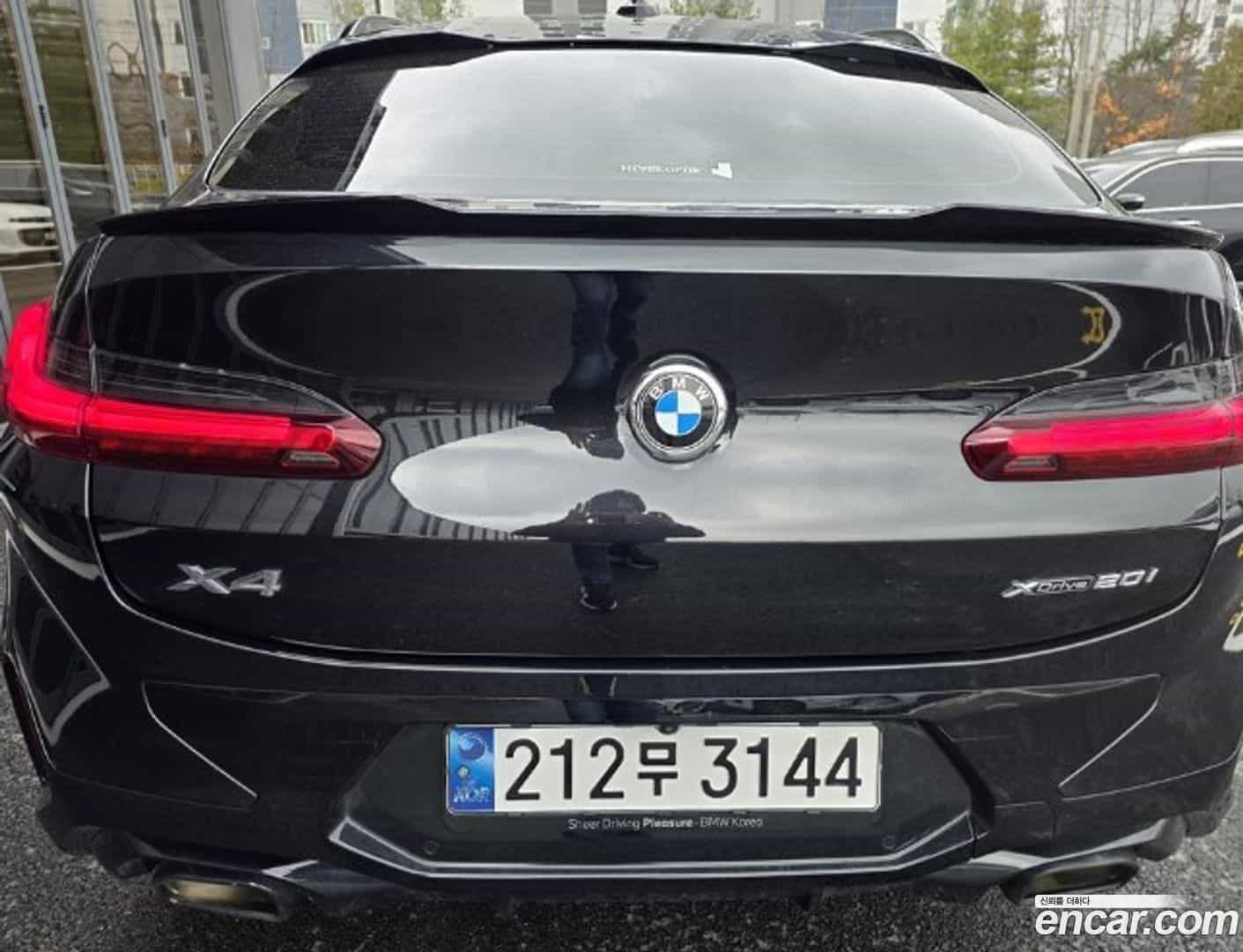 X4 BMW 2023.11-OUTER-002