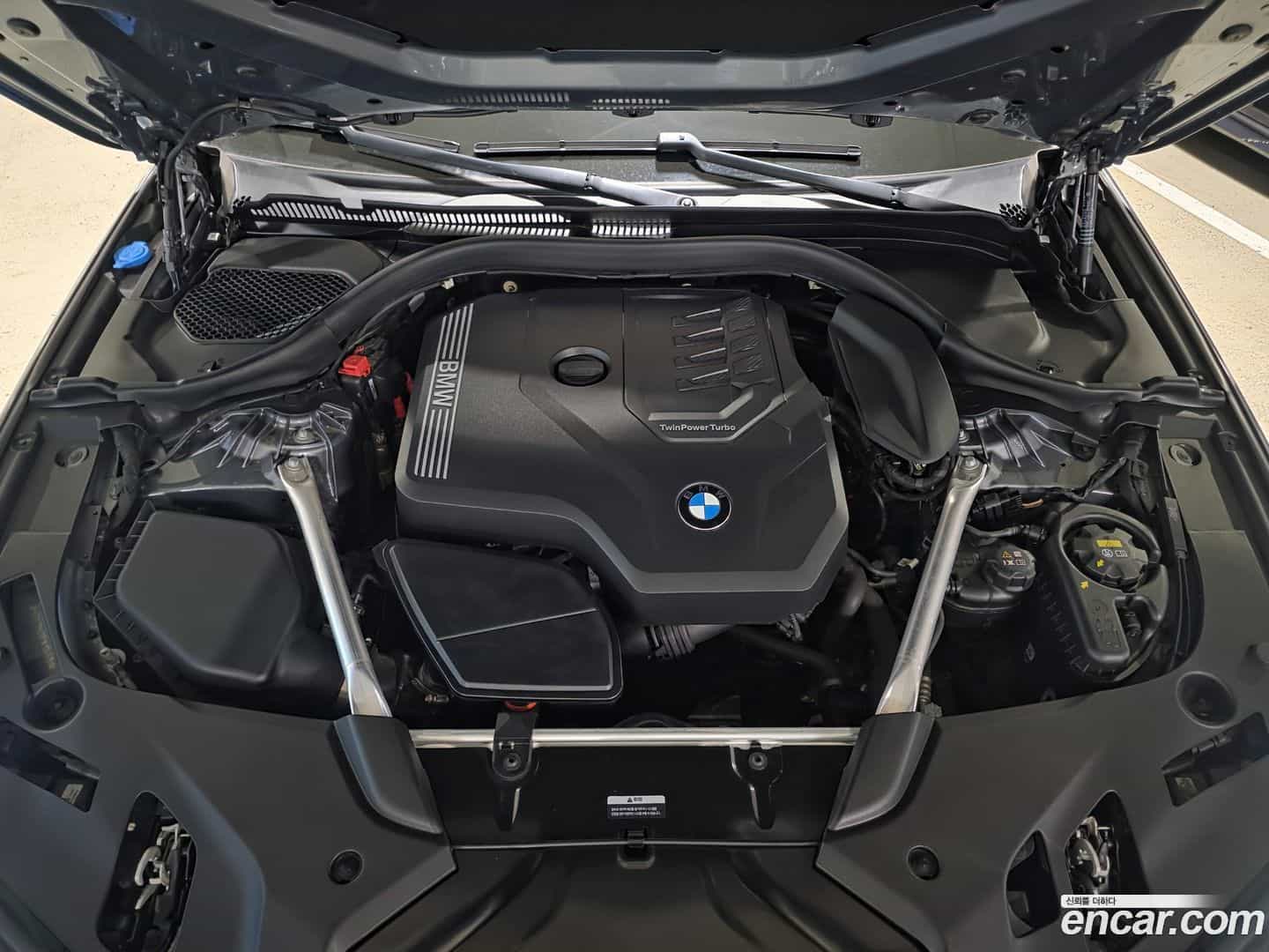 5-Series BMW 2023.2-OUTER-006