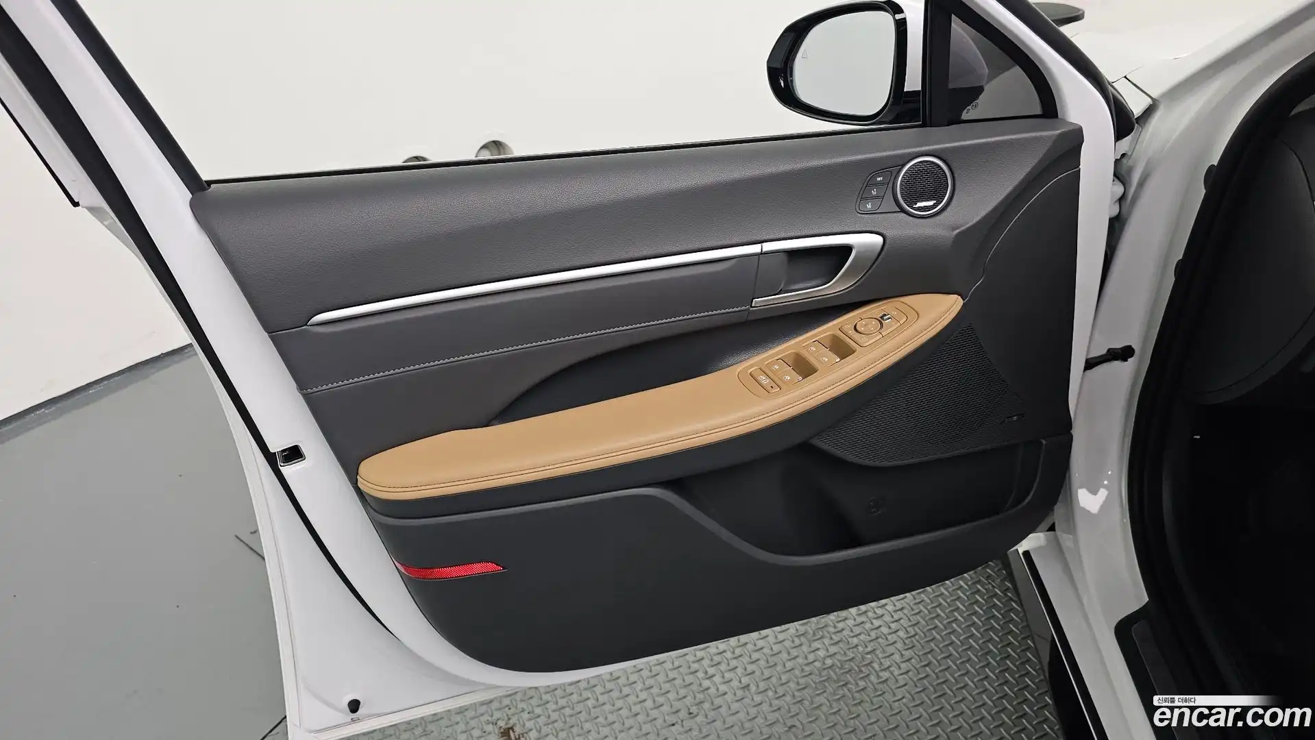 Sonata Hyundai 2026.2-INNER-034