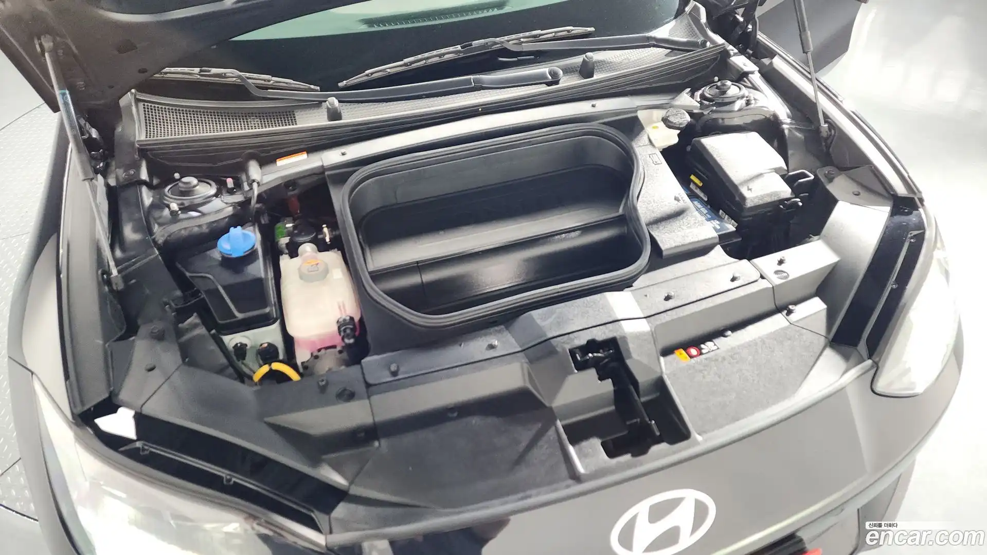 Ioniq6 Hyundai 2023.11-OUTER-006