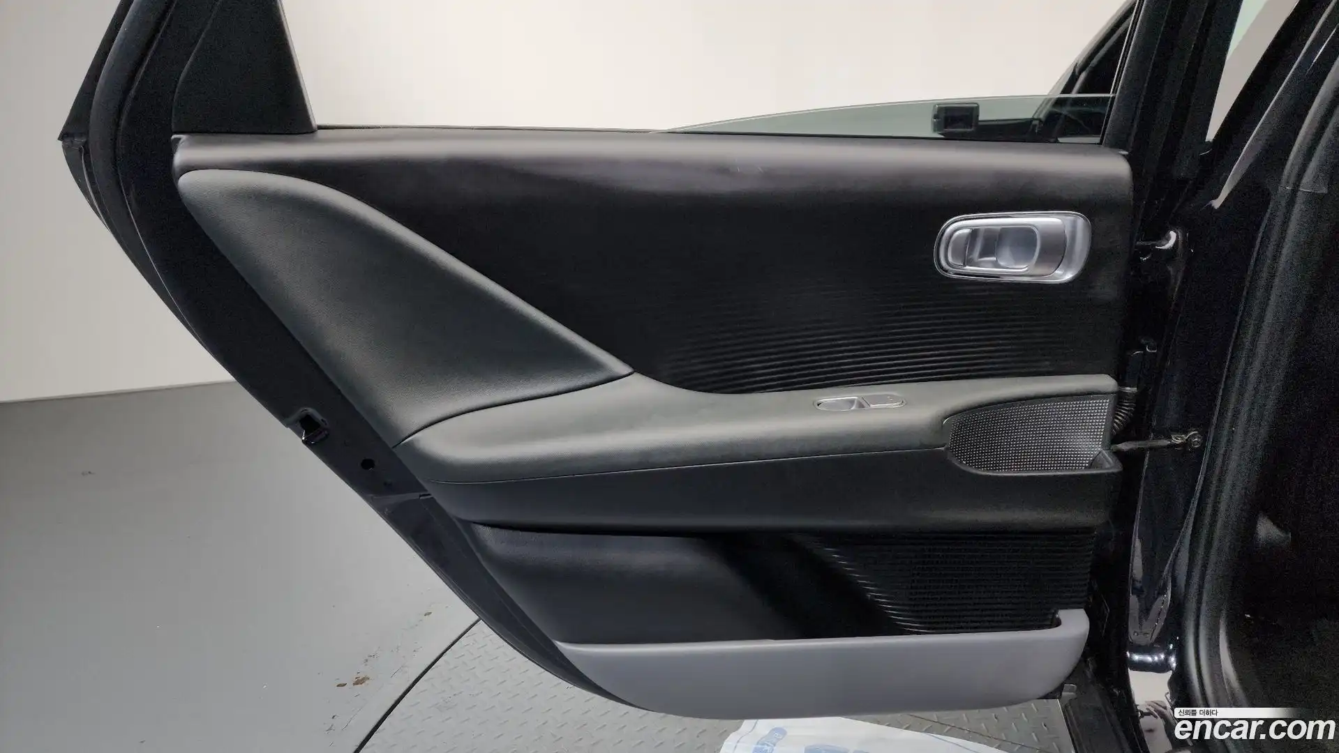 Ioniq6 Hyundai 2023.11-INNER-035