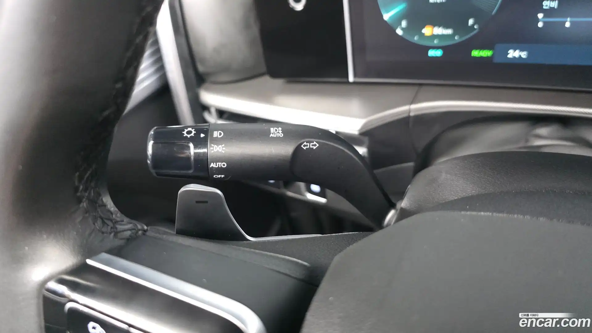 Santafe Hyundai 2024.2-OPTION-042