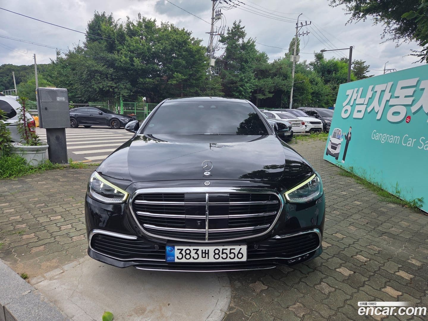 Main__Slider__Photo:S-Class Mercedes-Benz 2021.5-0