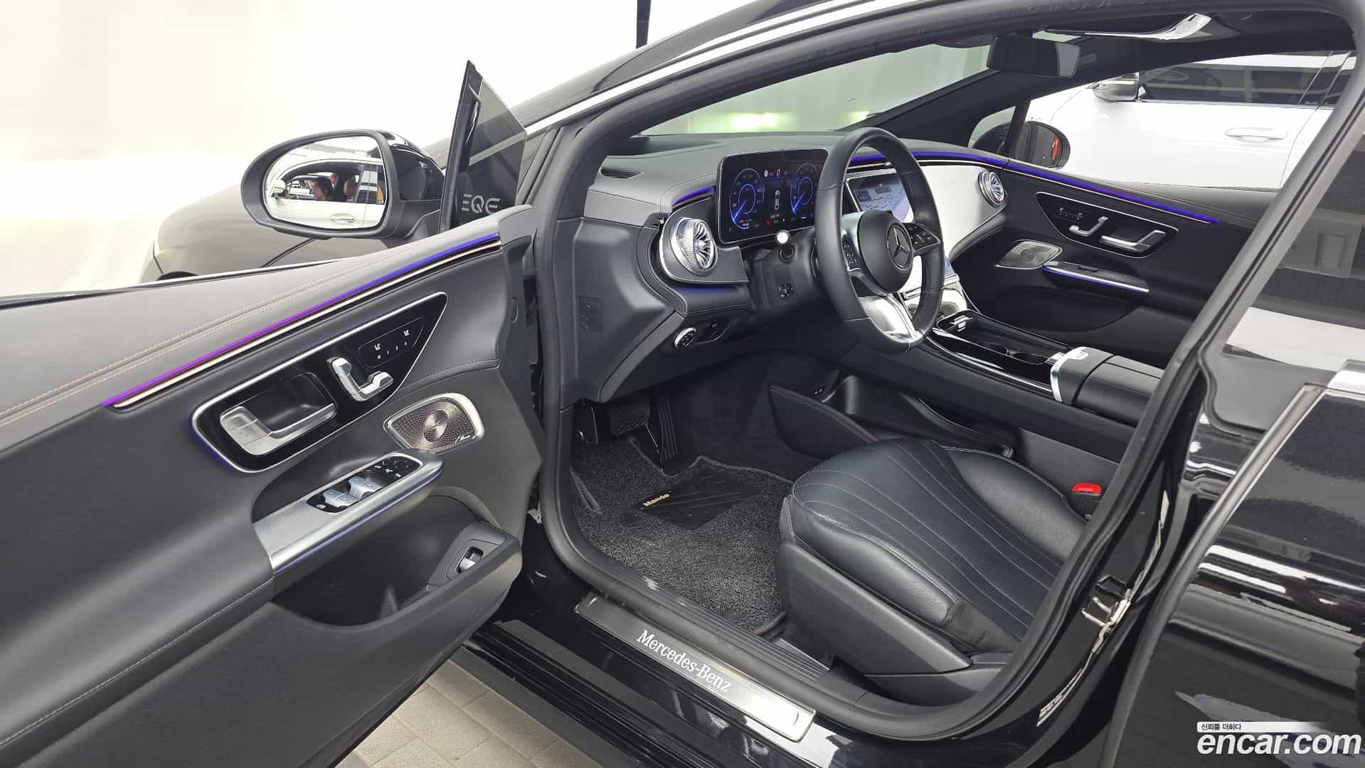EQE Mercedes-Benz 2023.4-INNER-010