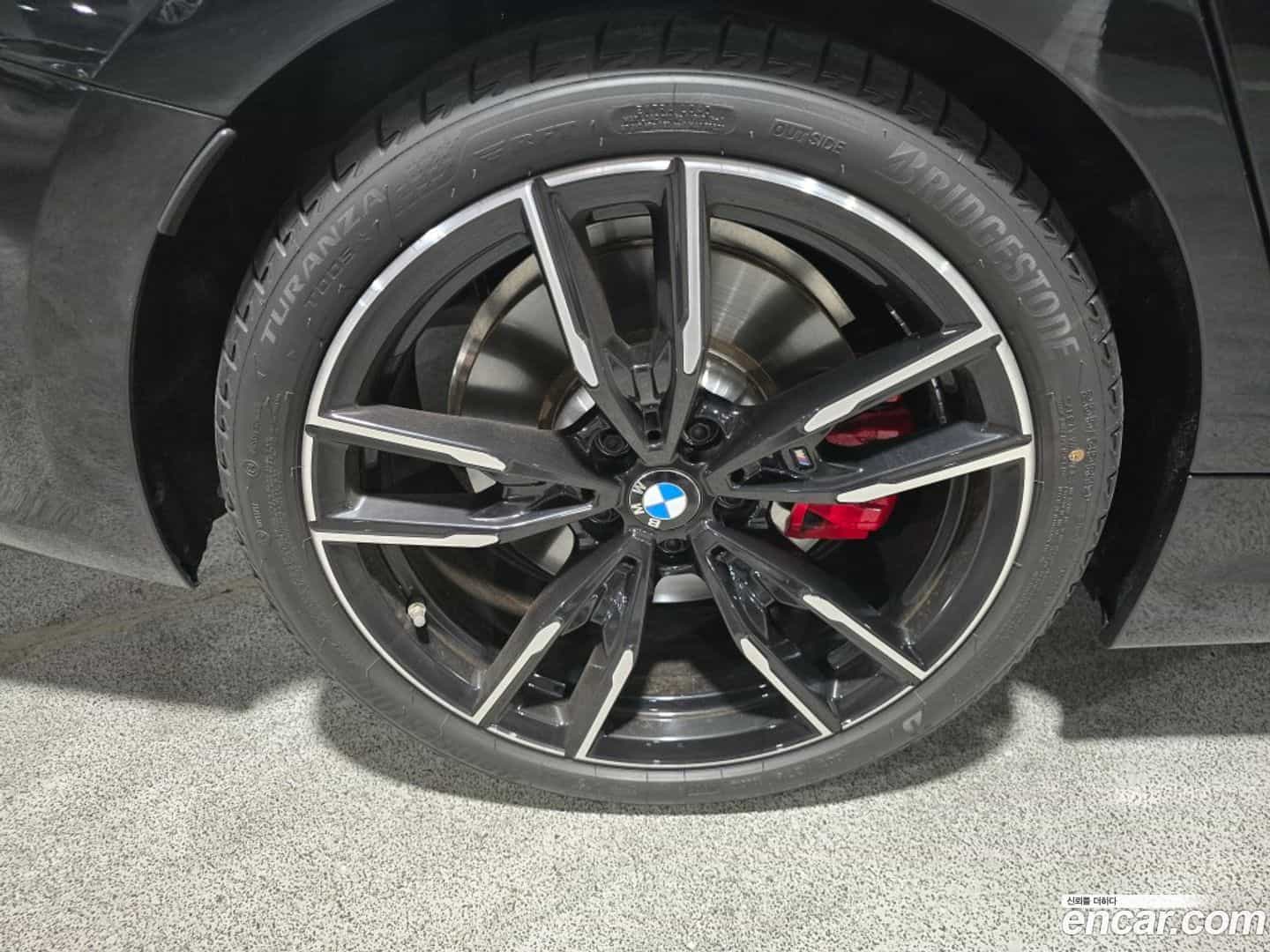 3-Series BMW 2025.9-OUTER-005