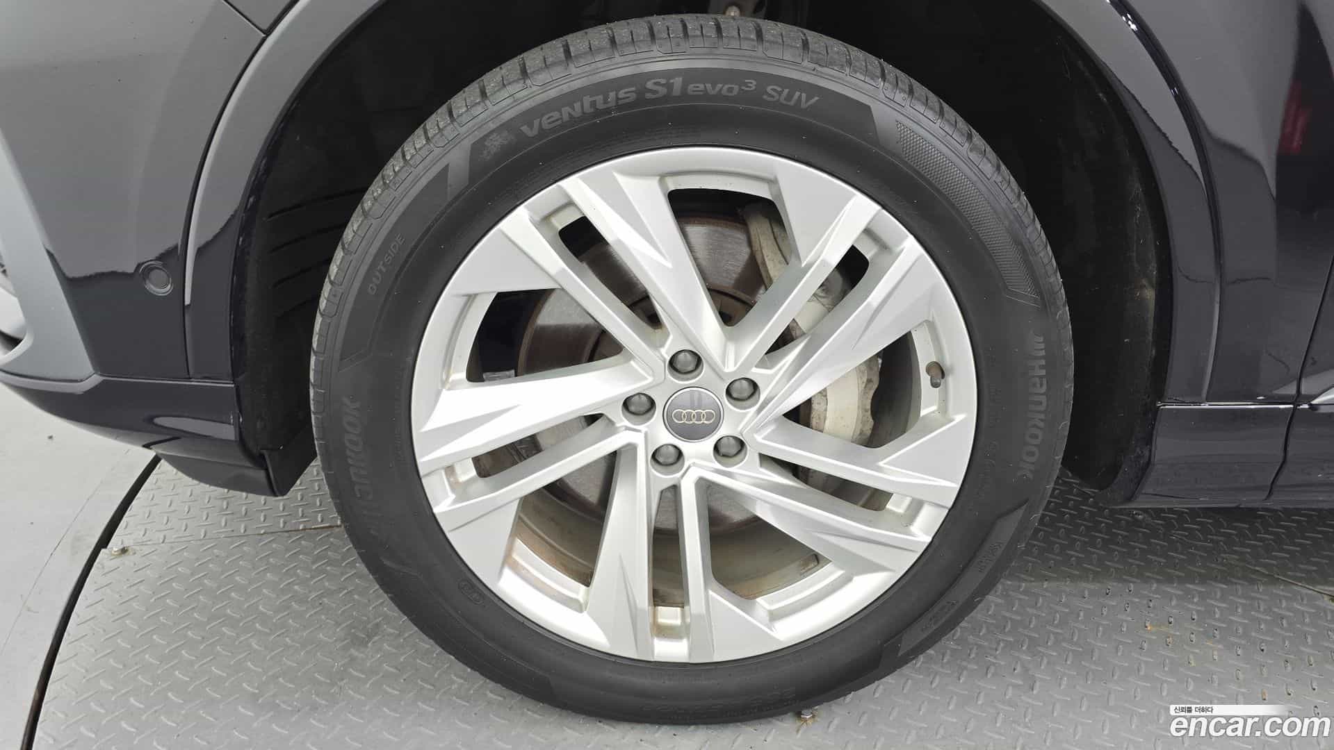 Q7 Audi 2021.6-OUTER-005