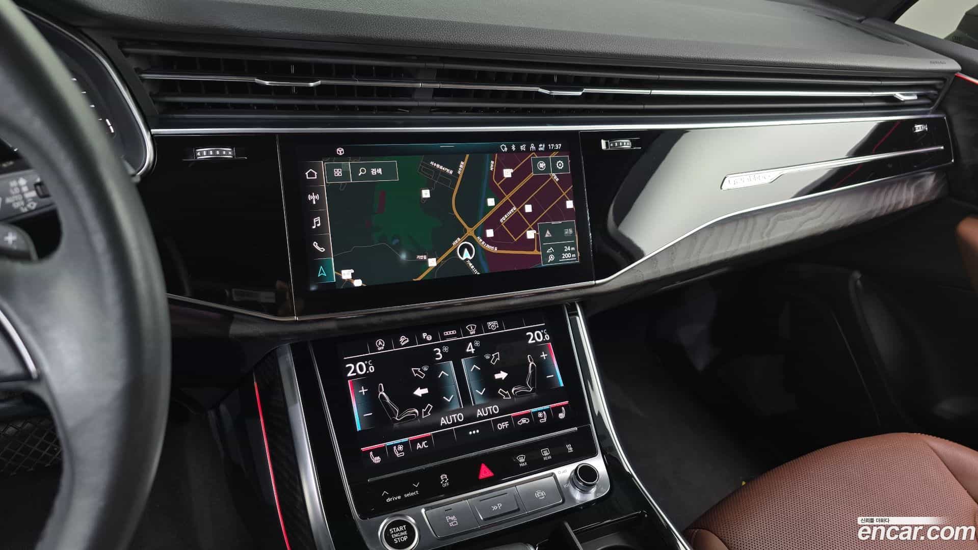 Q7 Audi 2021.6-OPTION-016