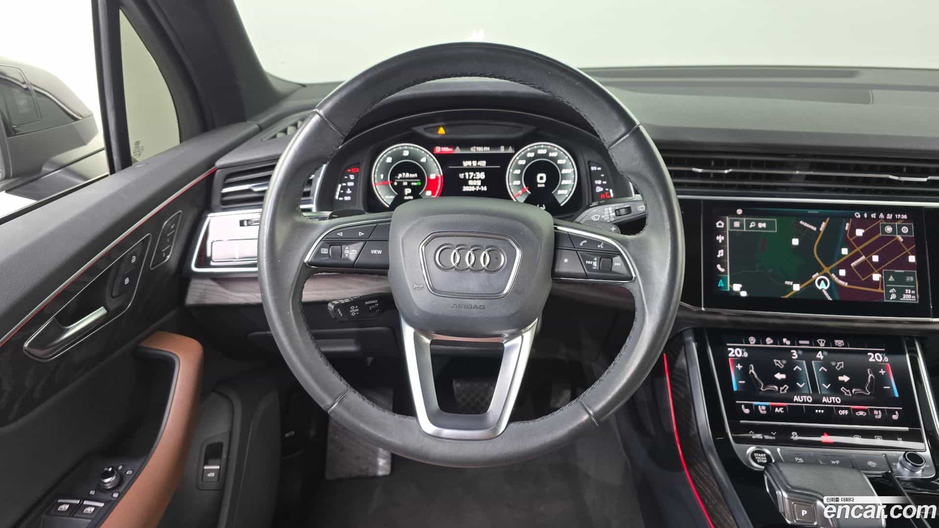 Q7 Audi 2021.6-OPTION-017