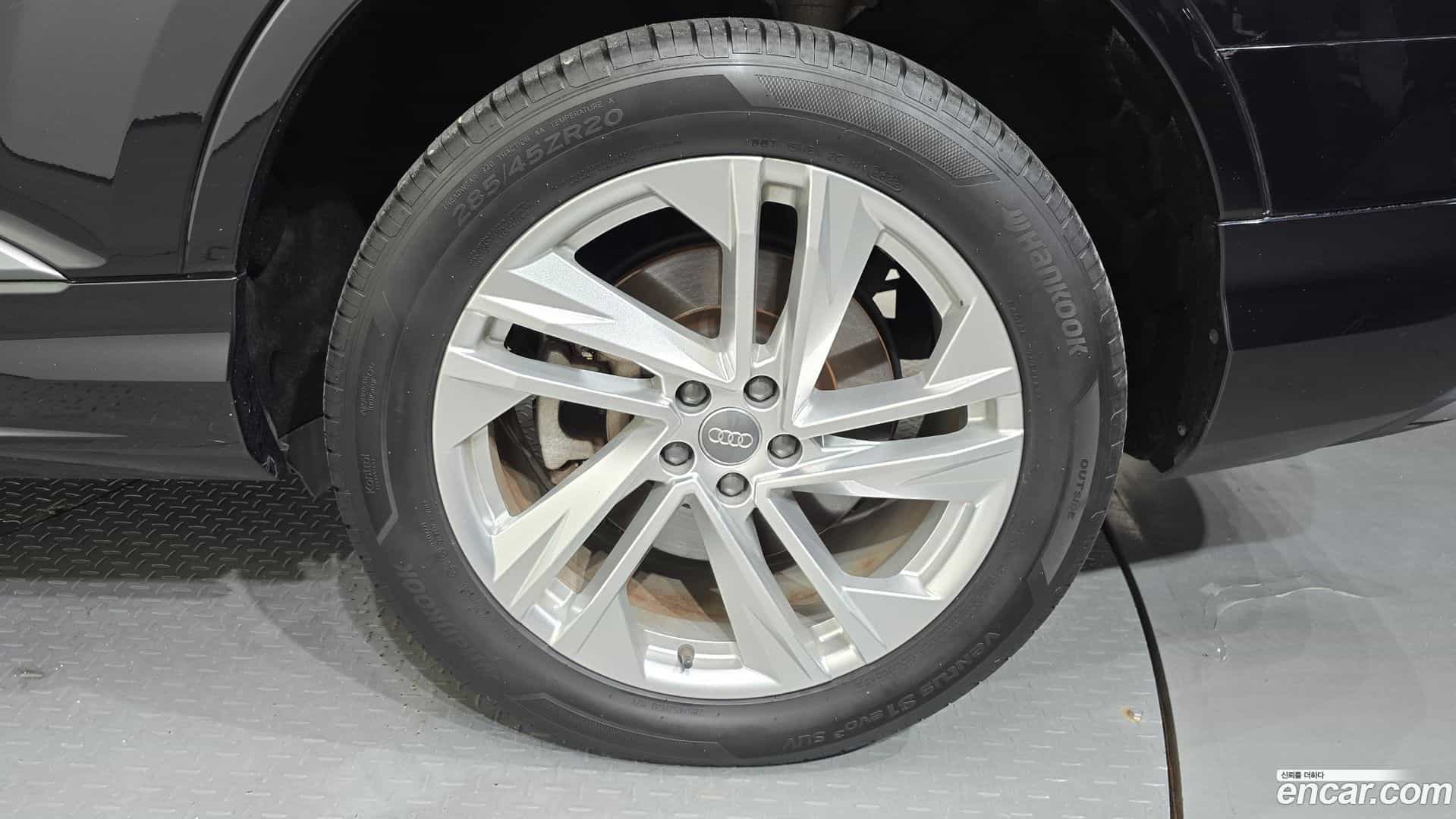 Q7 Audi 2021.6-OUTER-031