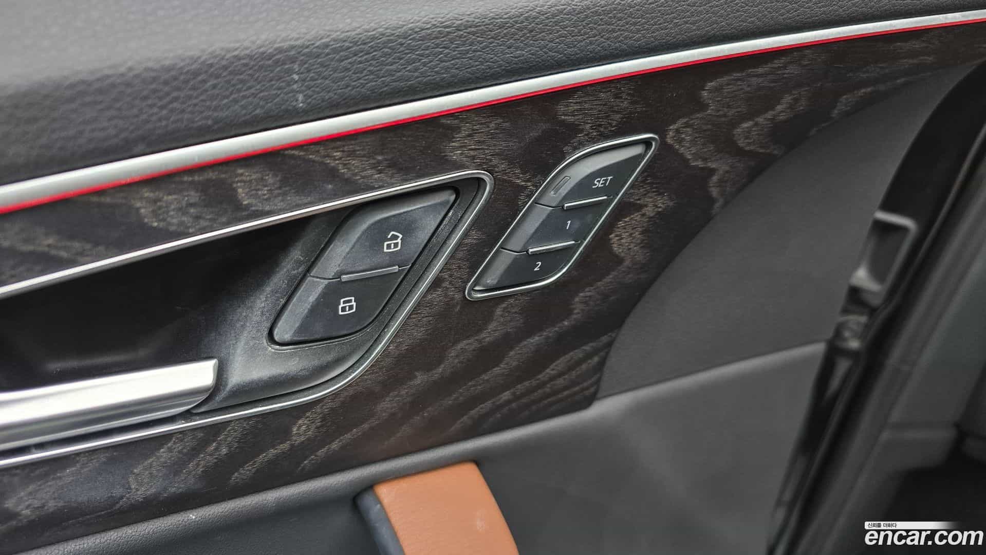 Q7 Audi 2021.6-OPTION-043