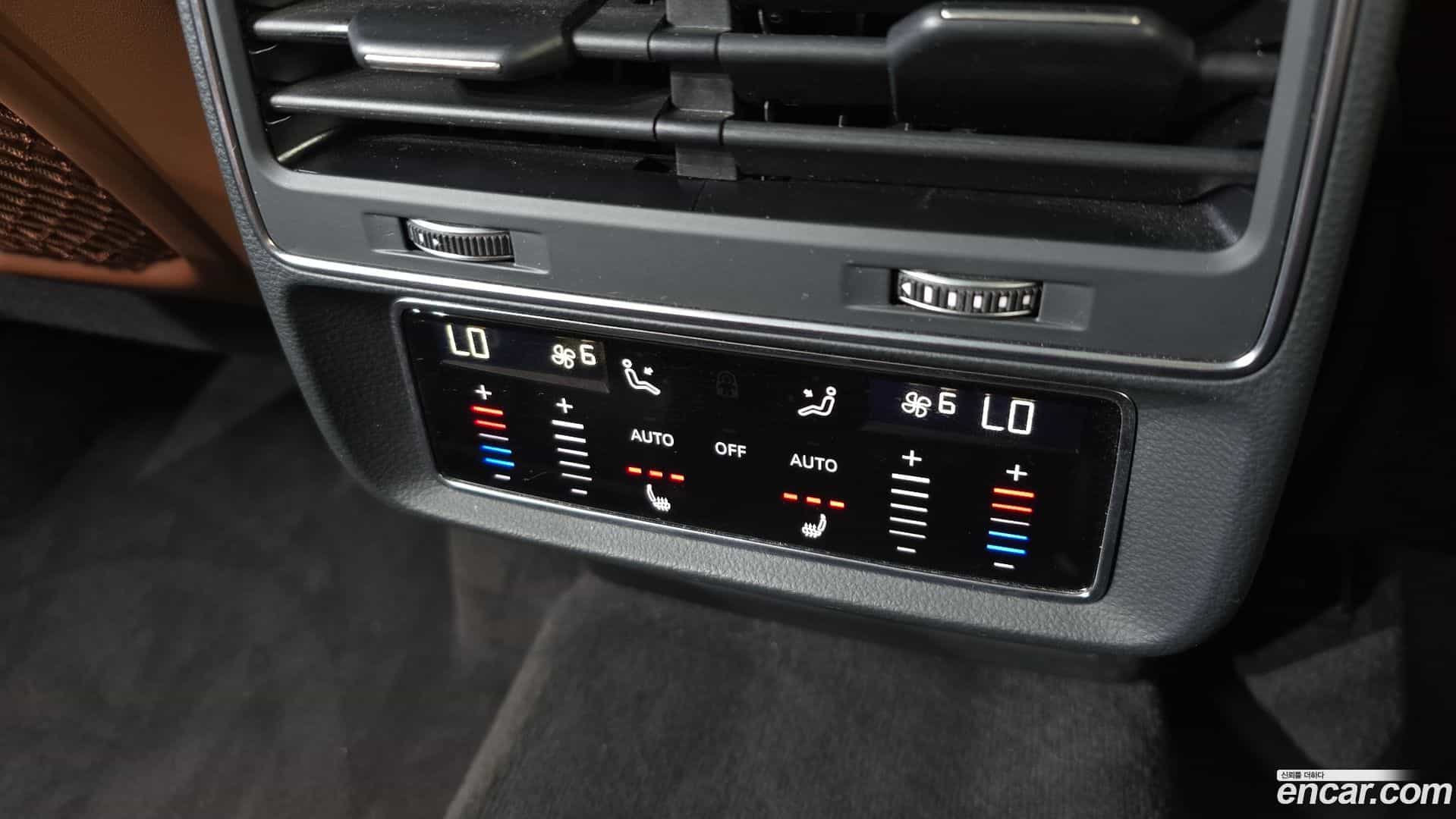 Q7 Audi 2021.6-OPTION-044