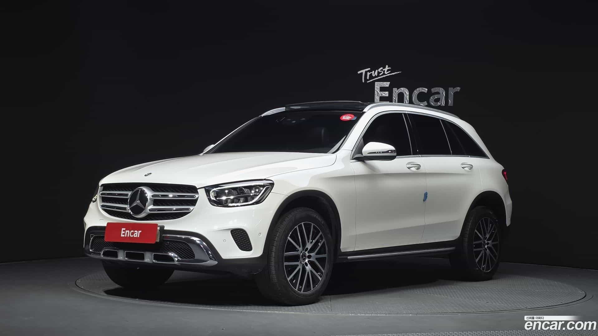 GLC-Class Mercedes-Benz 2021.4-OUTER-001