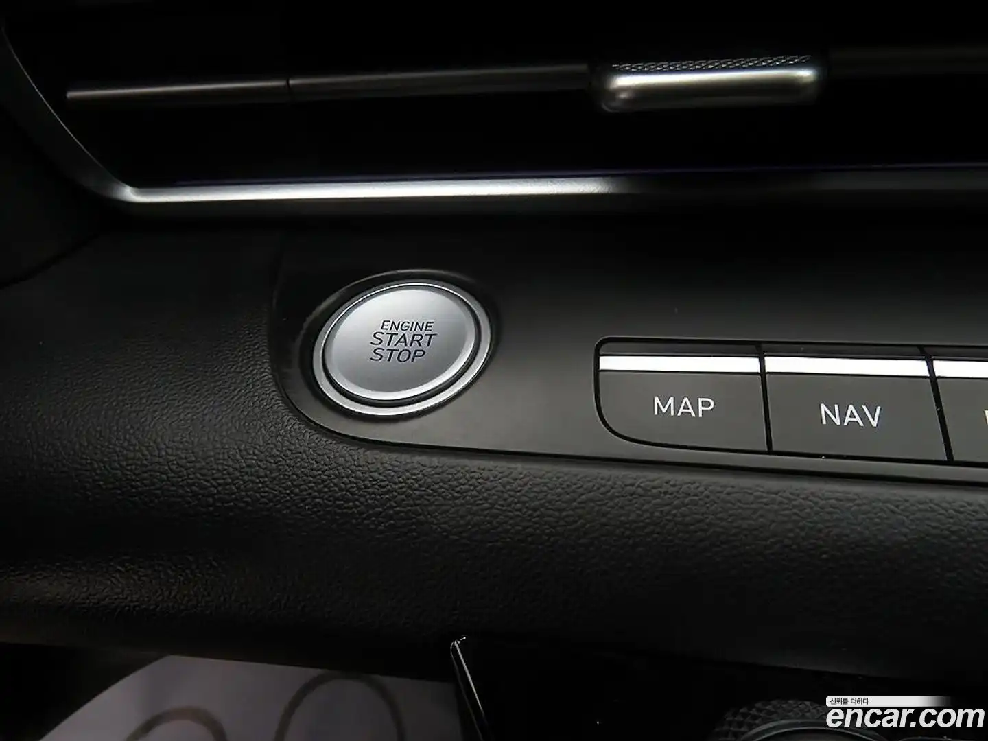 AVANTE Hyundai 2022.3-INNER-009
