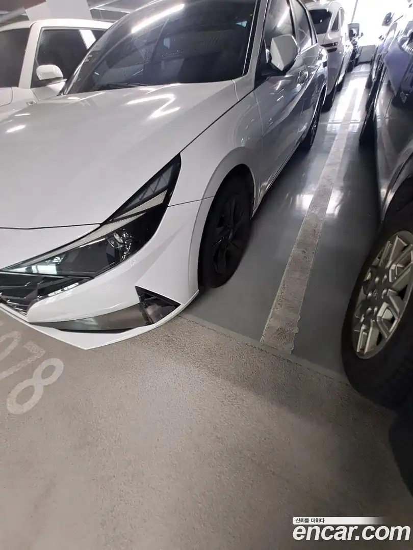 AVANTE Hyundai 2022.3-OPTION-023