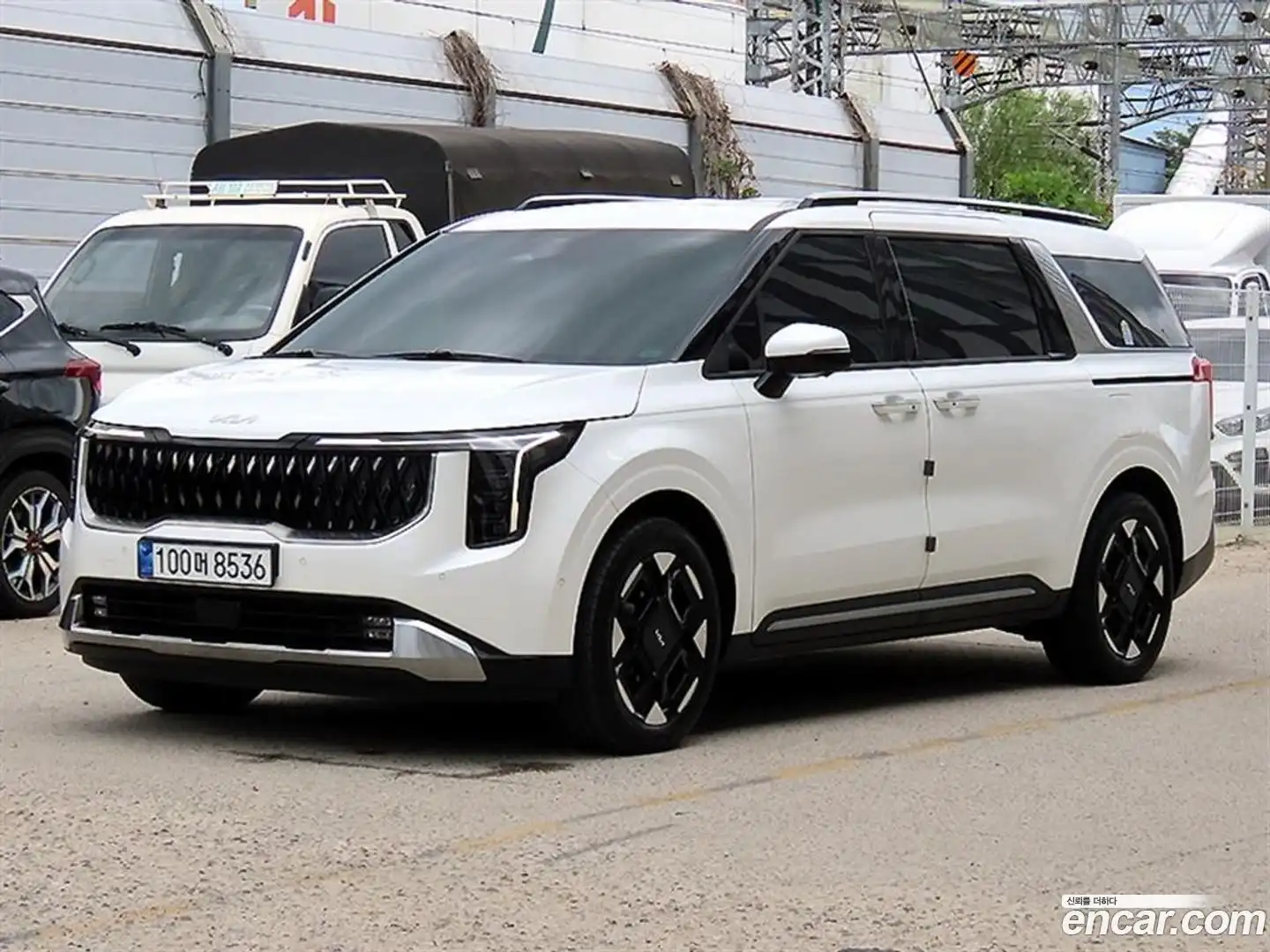 Canival Kia 2024.2-OUTER-001