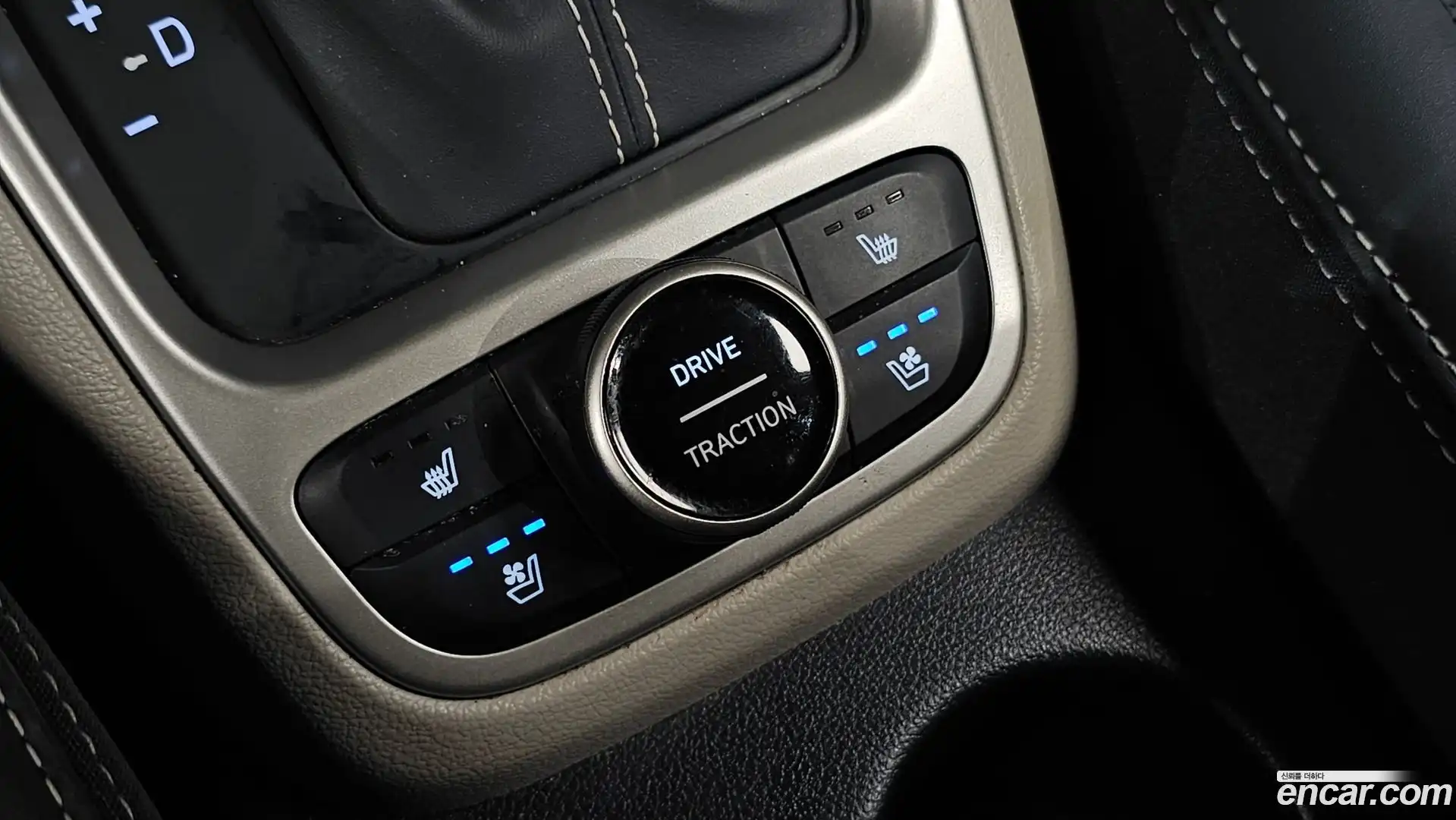 Venue Hyundai 2021.9-OPTION-042