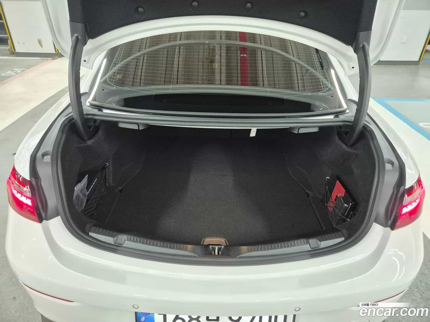 E-Class Mercedes-Benz 2021.2-INNER-007