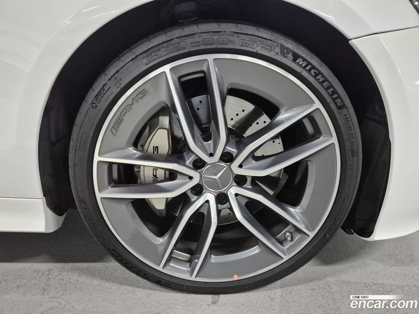 E-Class Mercedes-Benz 2021.2-OPTION-015