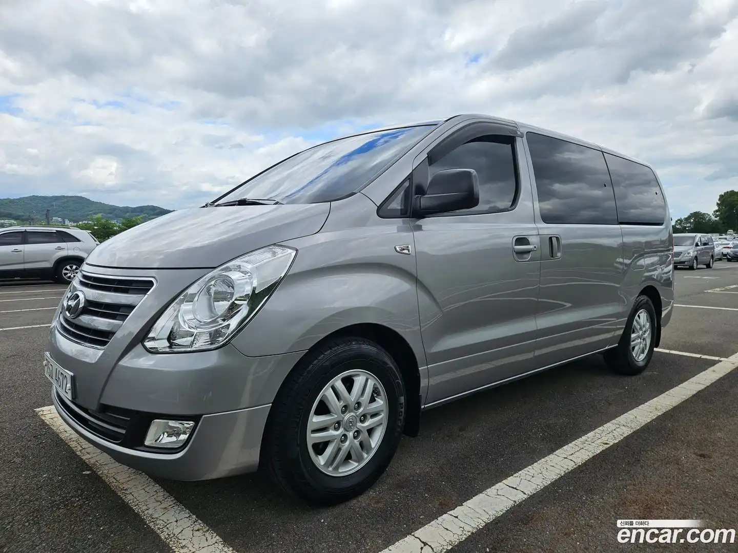 Starex Hyundai 2016.0-OUTER-002