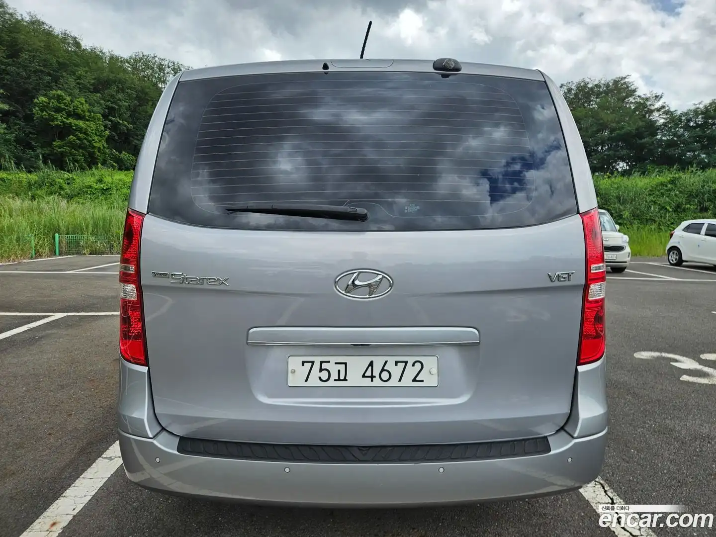 Starex Hyundai 2016.0-OUTER-005