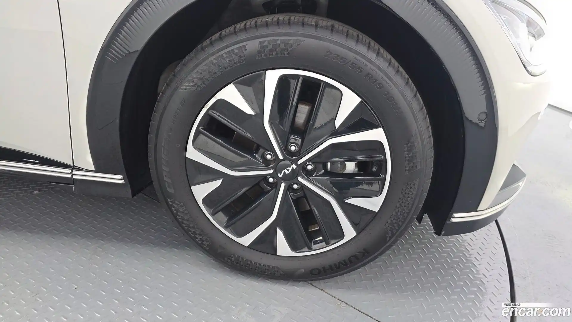 EV6 Kia 2023.9-OUTER-031